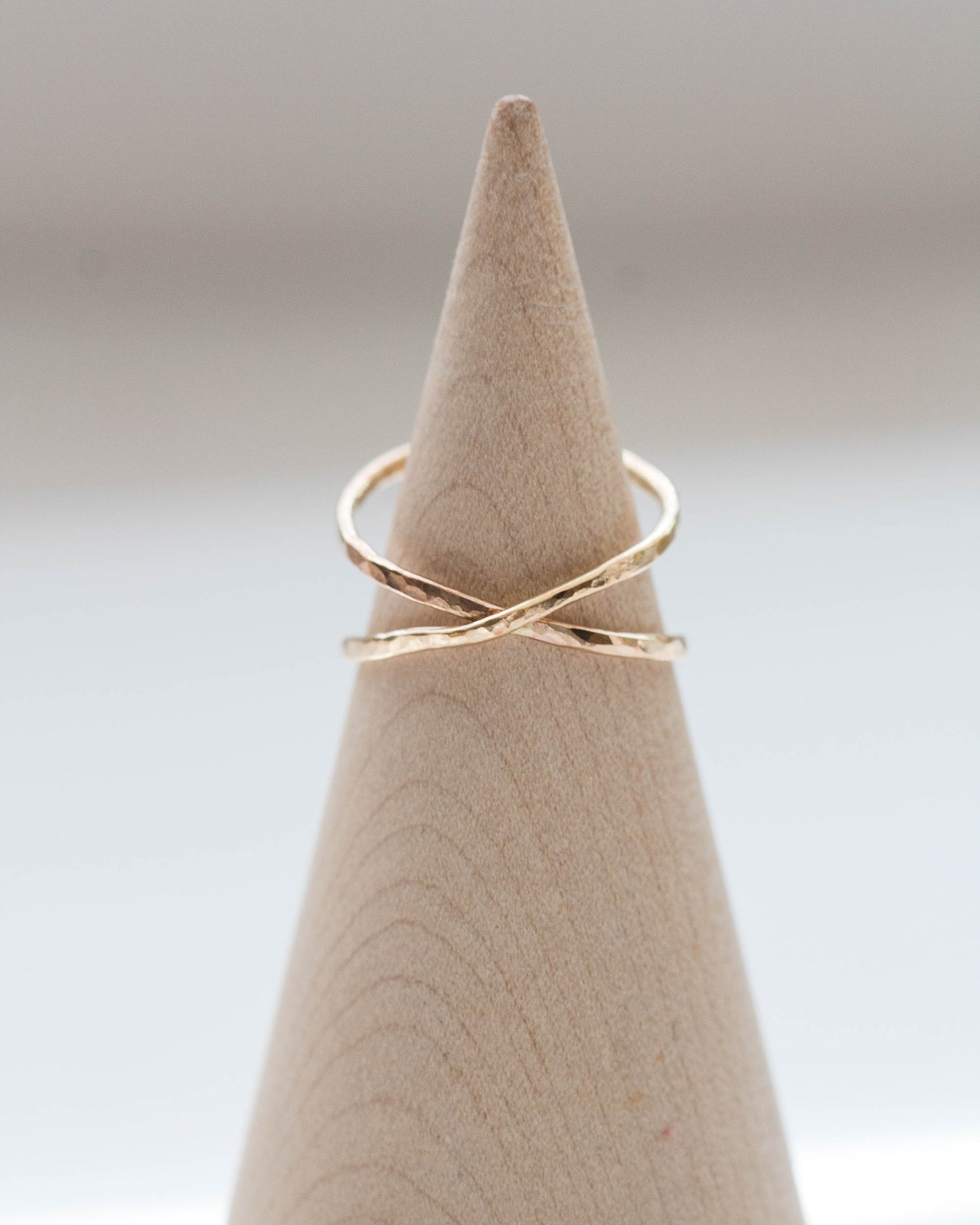 Criss Cross Ring, R3