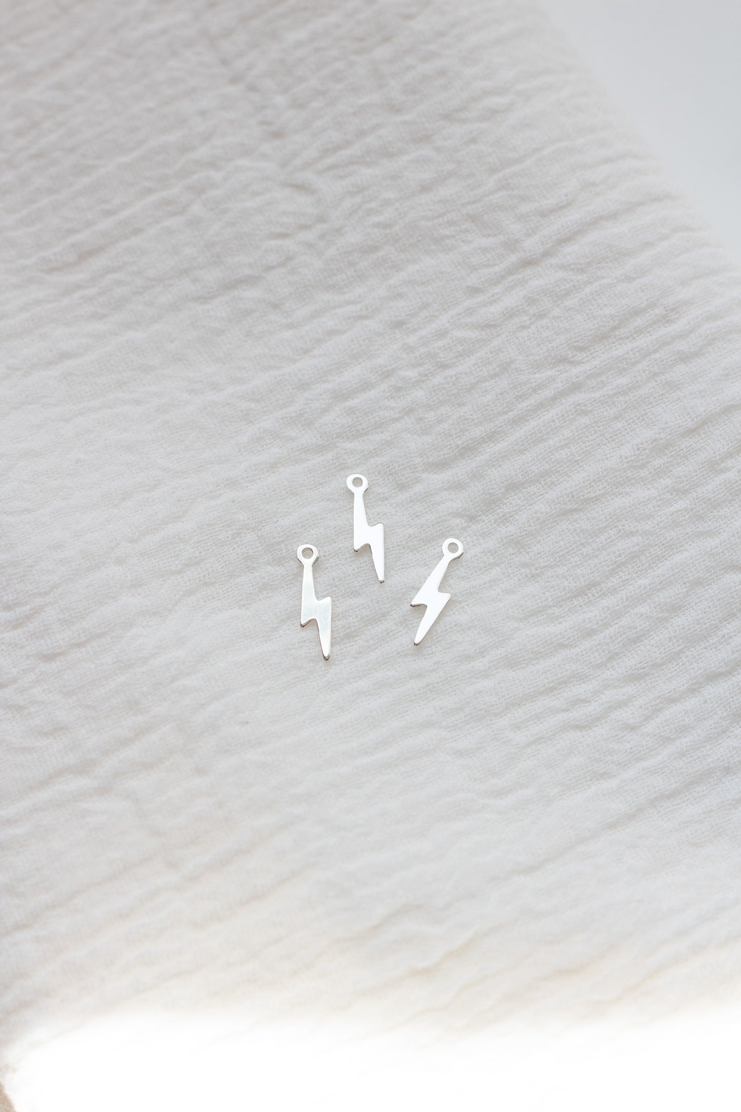 Lightning Bolt Charm, CH25