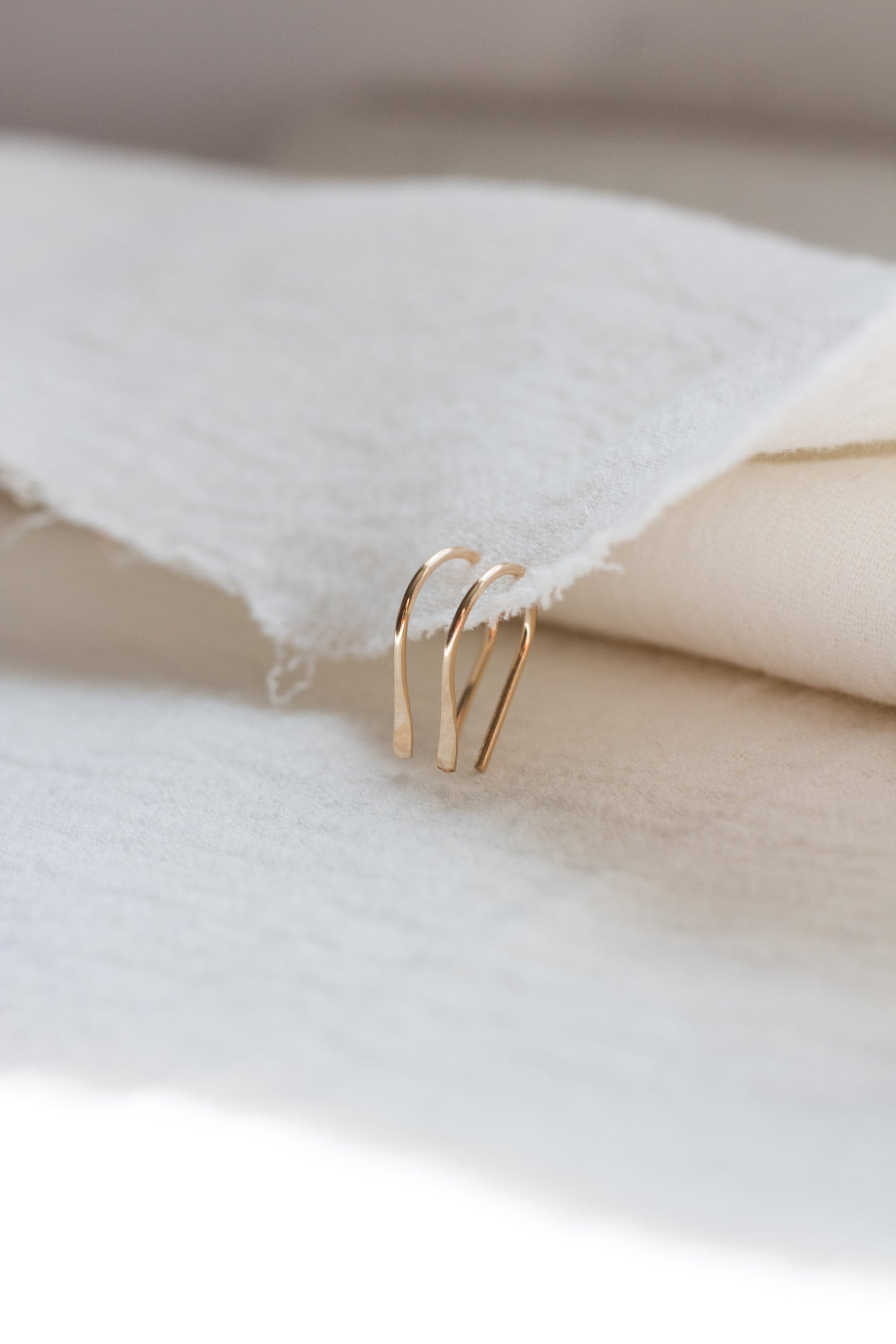12mm Hammered Horseshoe Earrings, E08