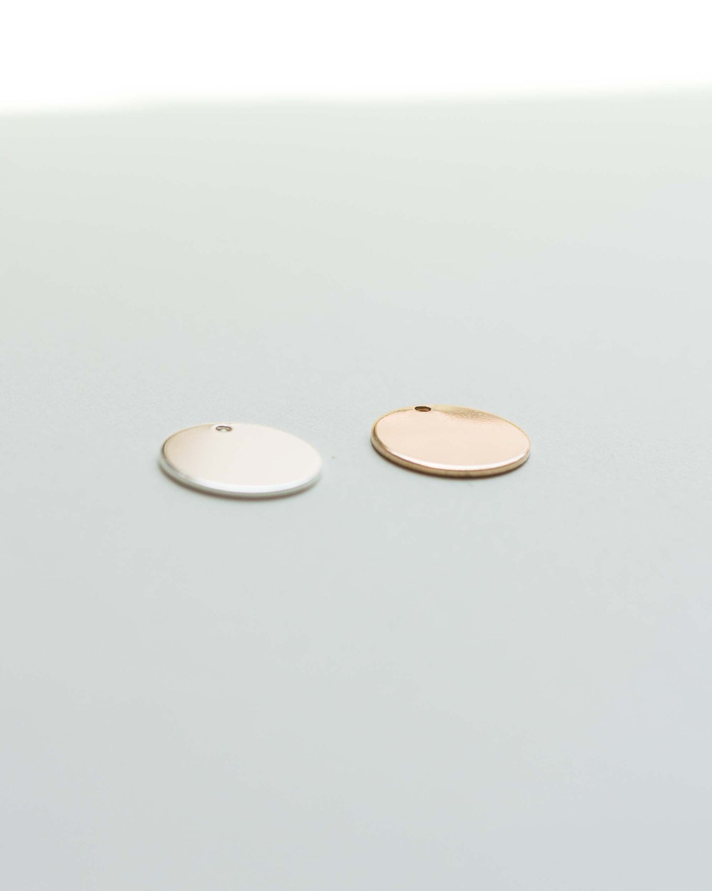12.7mm Circle Disc Blank with One Hole, BWHCH3