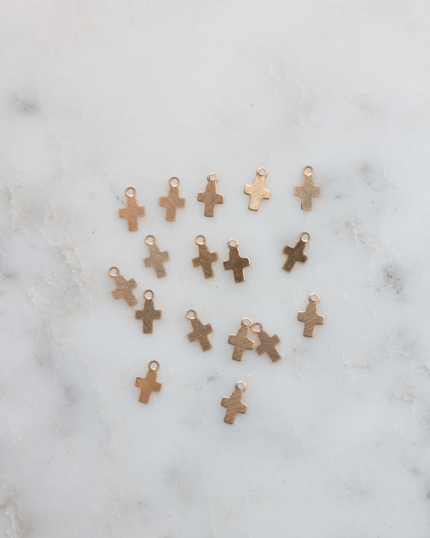 Tiny Cross Charm, CH32