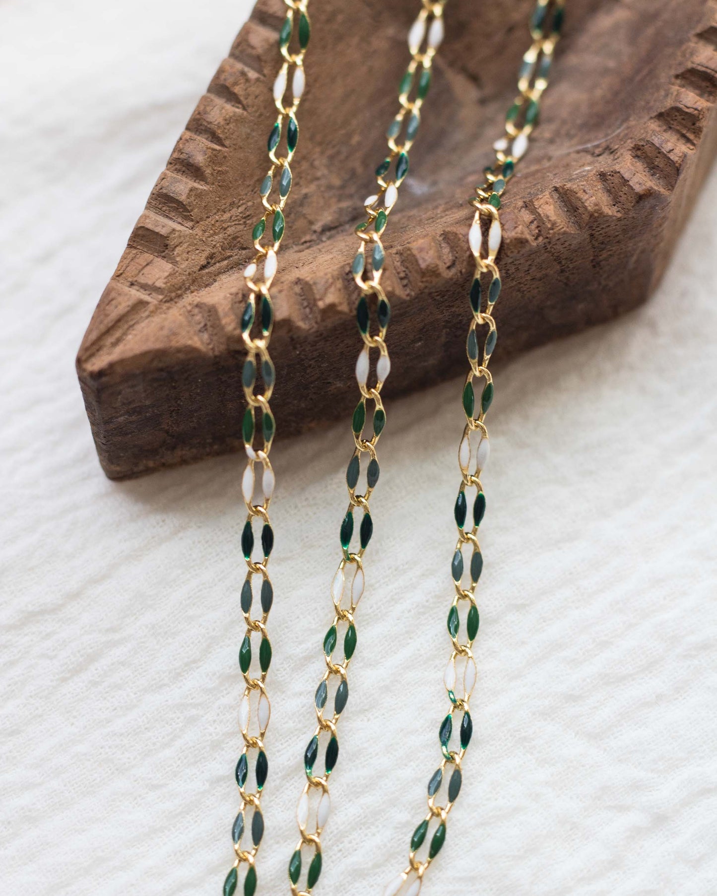 Green Multi Color Enamel Chain, GP103