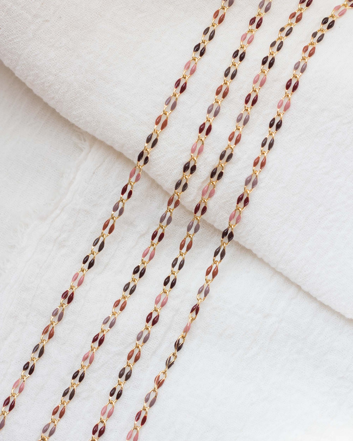 "Fall in Love" Enamel Chain, GP117
