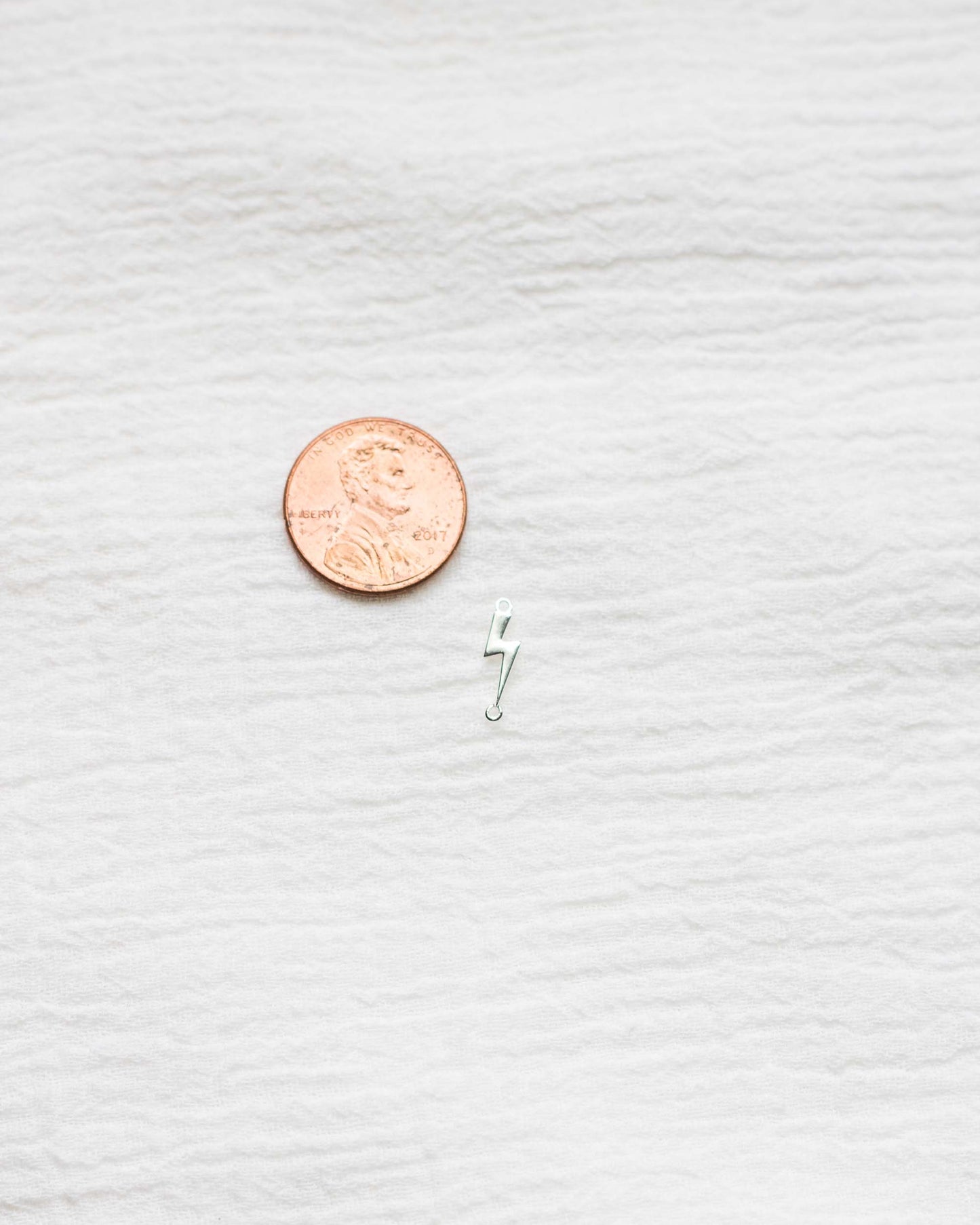 Lightning Bolt Connector, CN71