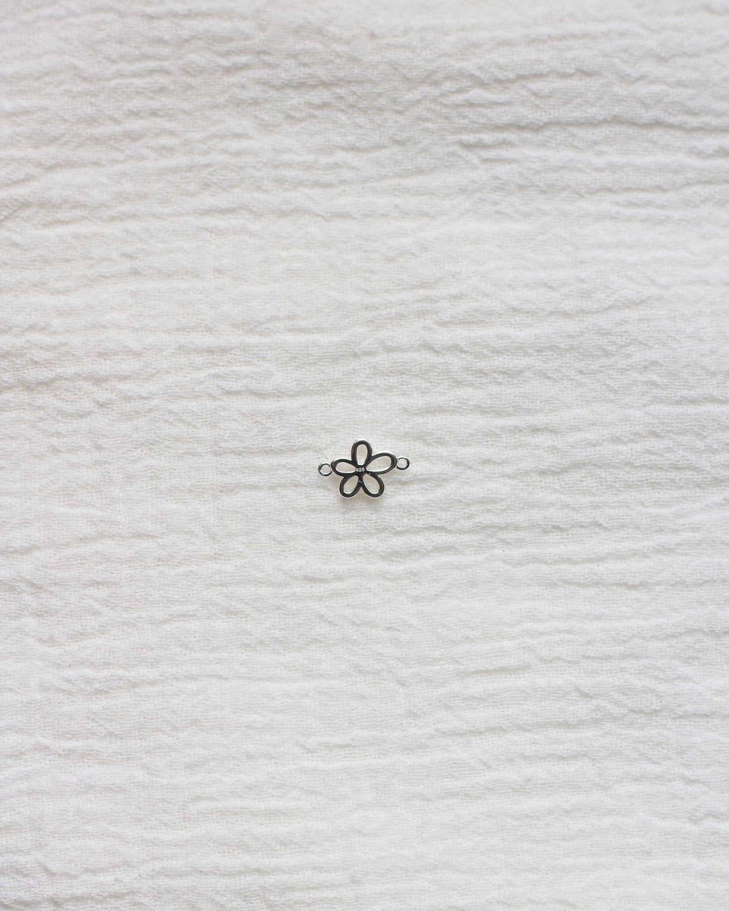 Flower Connector, CN75
