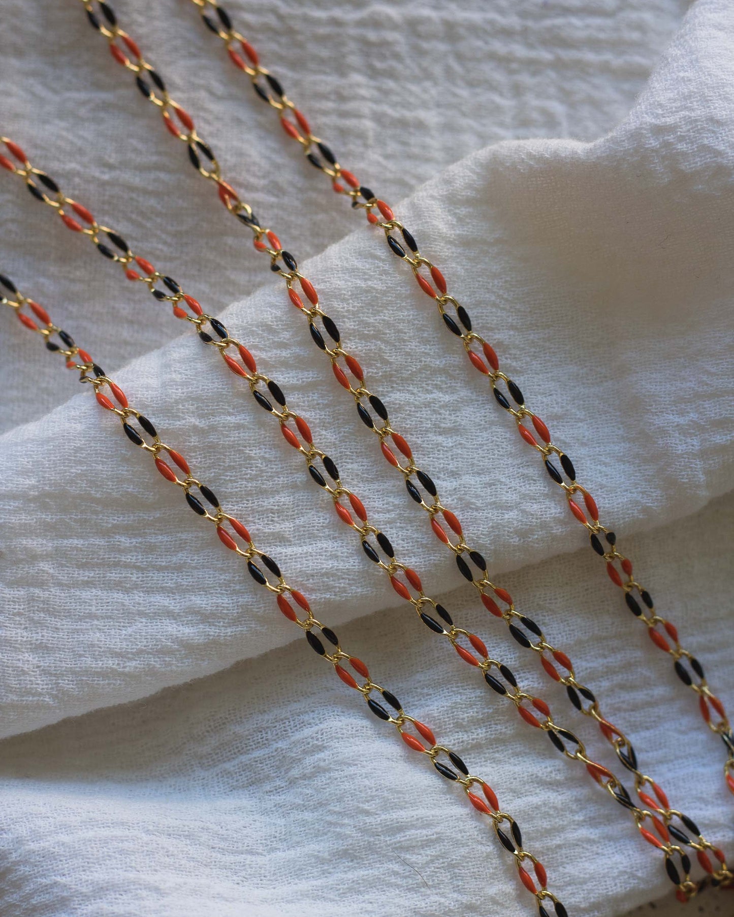 Black and Orange Enamel Chain, GP129