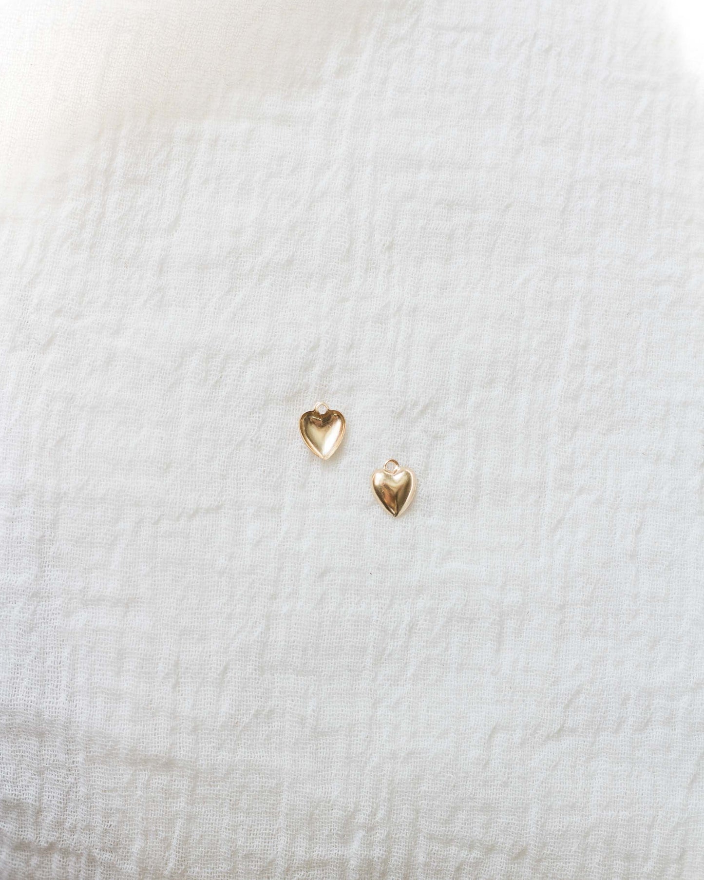 8mm Domed Heart Charm, CH42