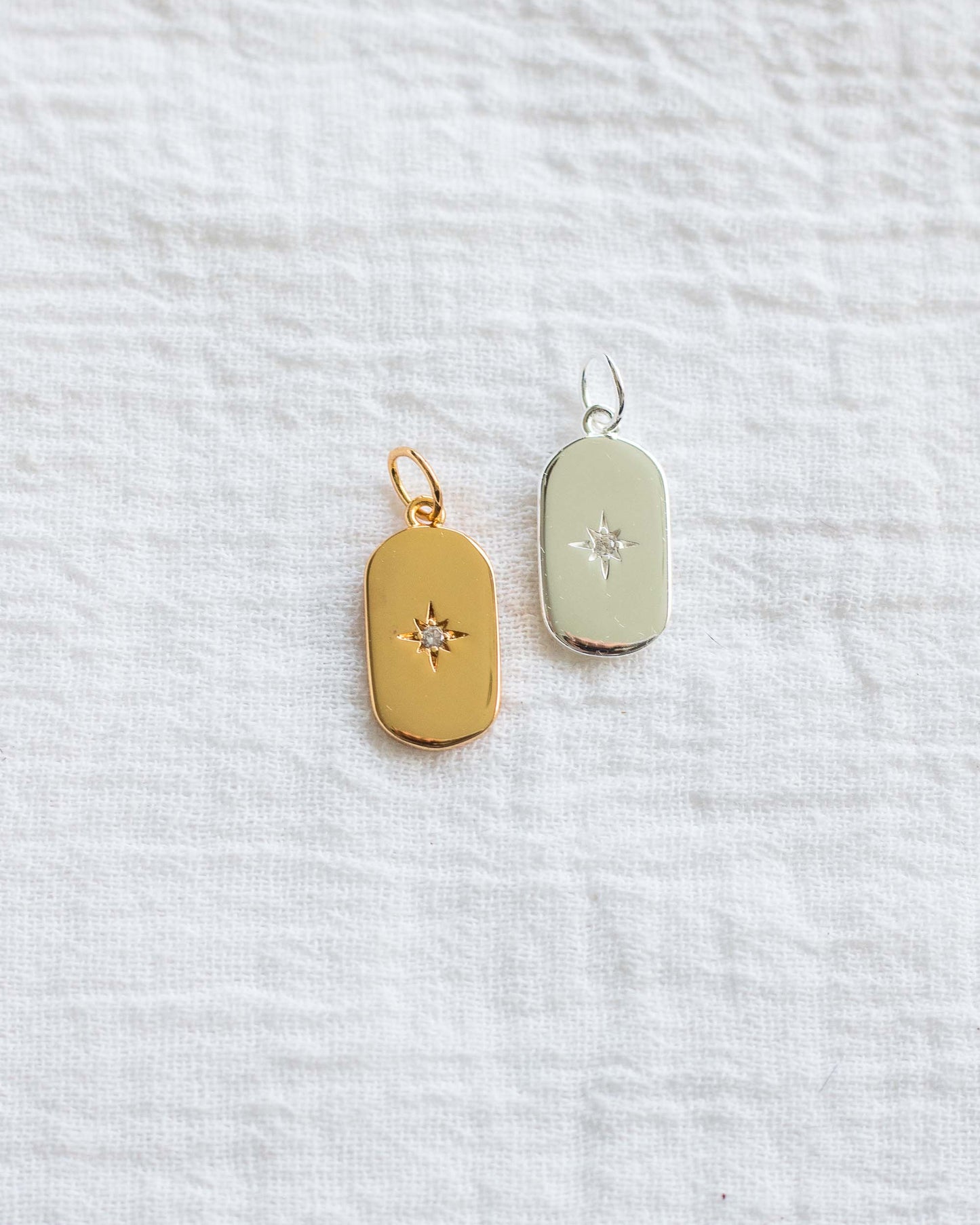 Starburst Tag Charm, CH84
