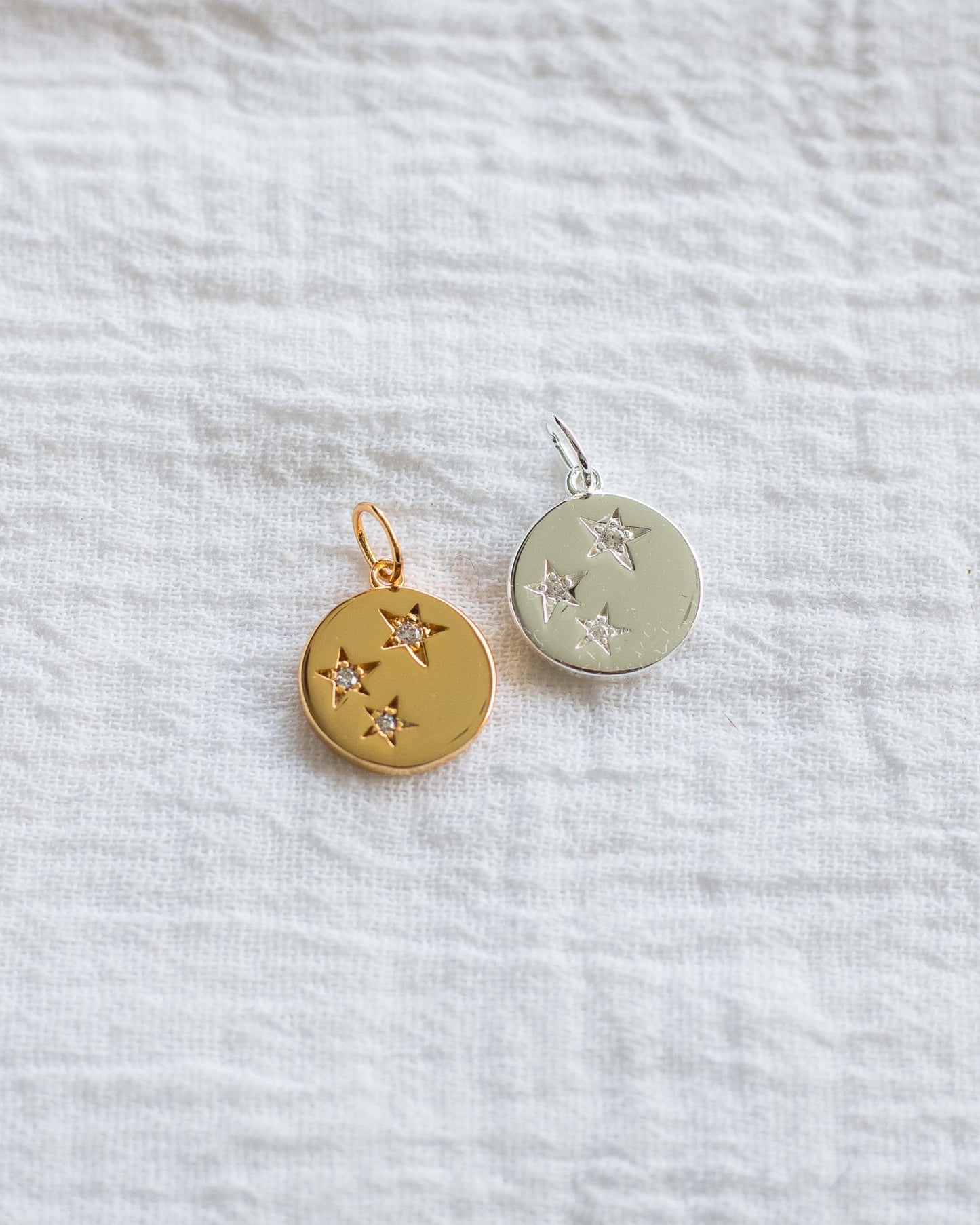 Triple Star Disc Charm, CH80