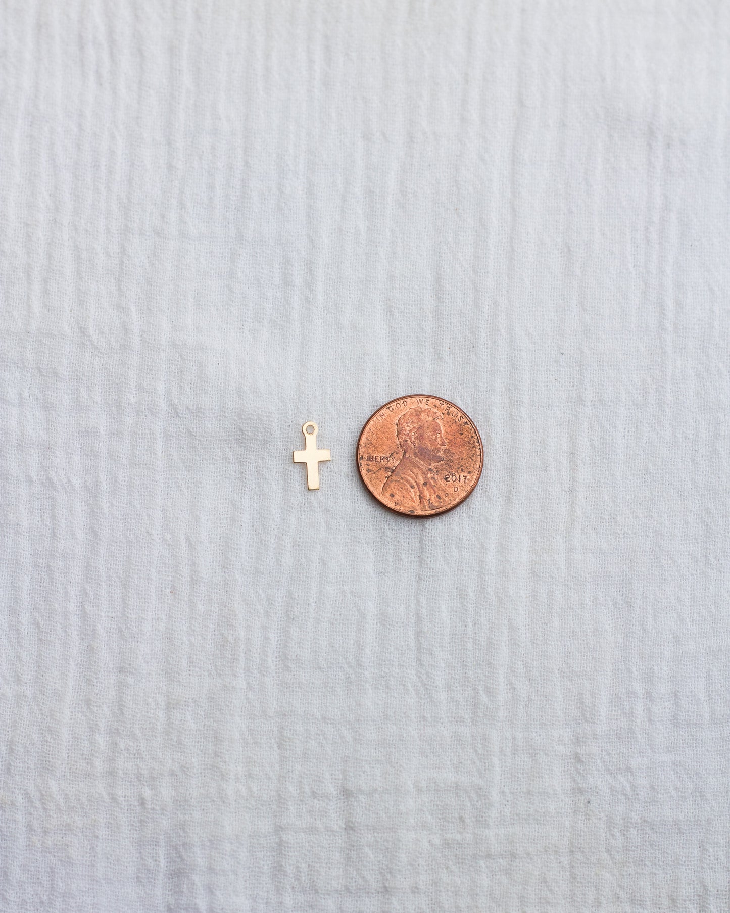 Tiny Cross Charm, CH93