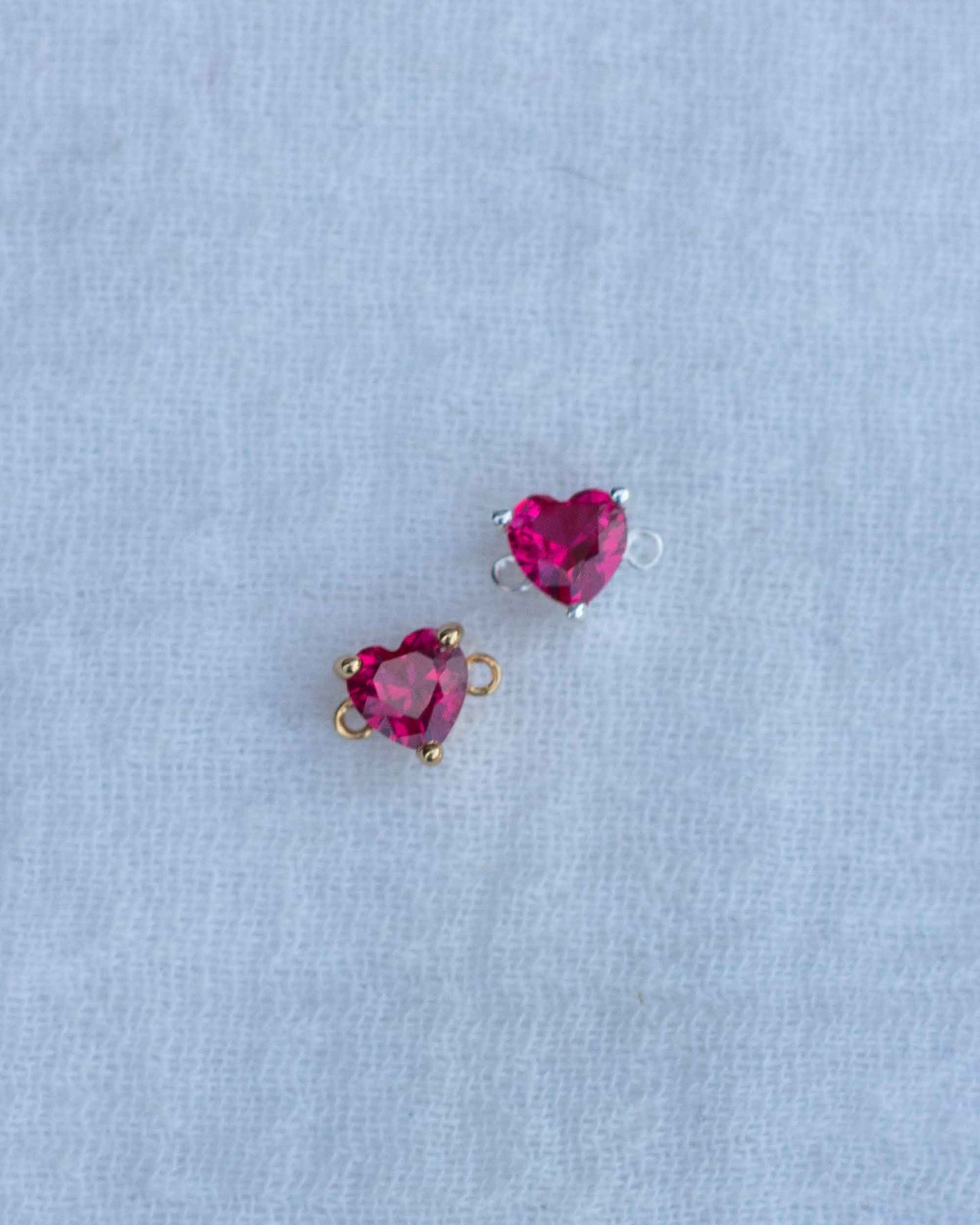 Red Ruby Heart Connector, CN132