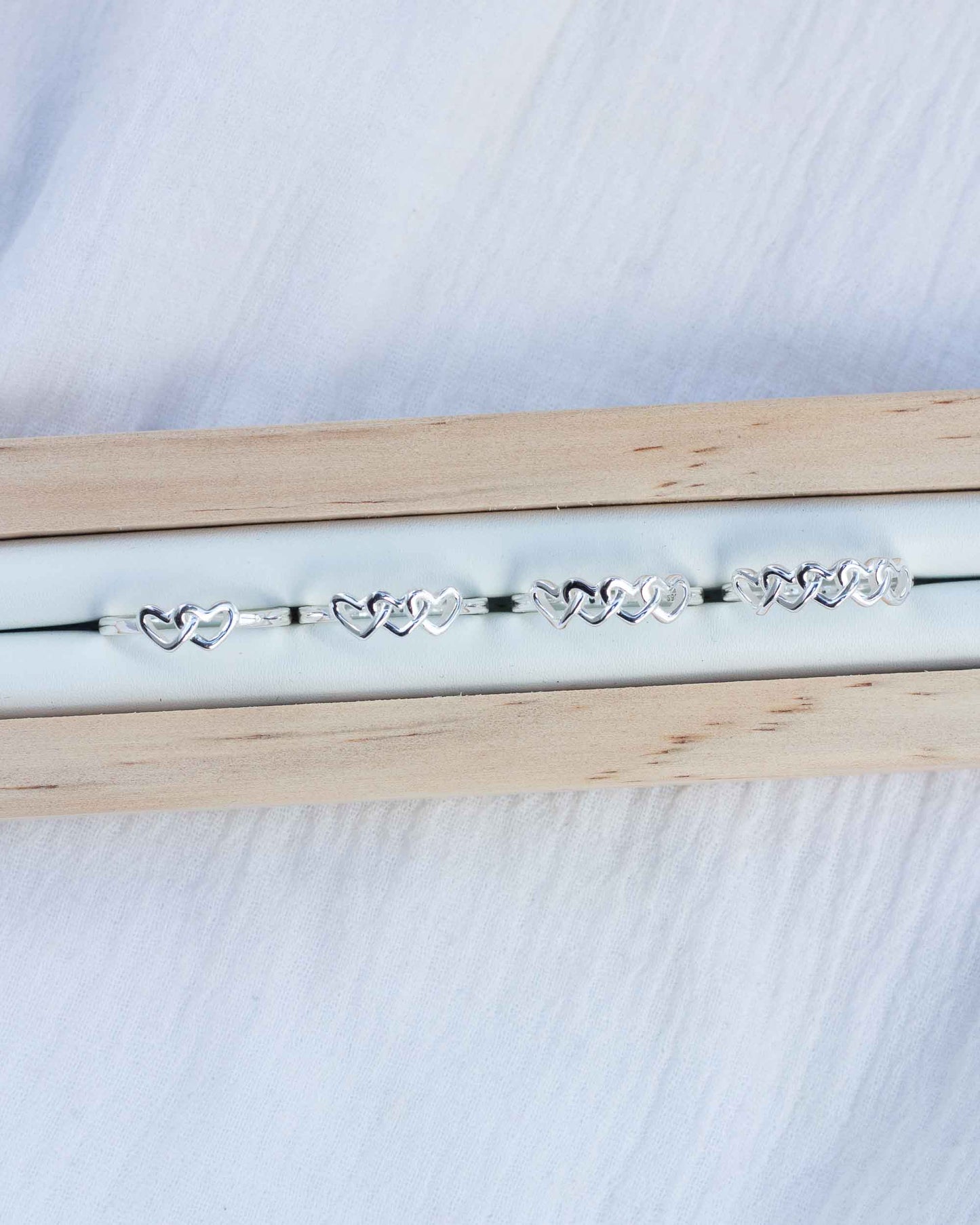 Linked Hearts Rings, R37