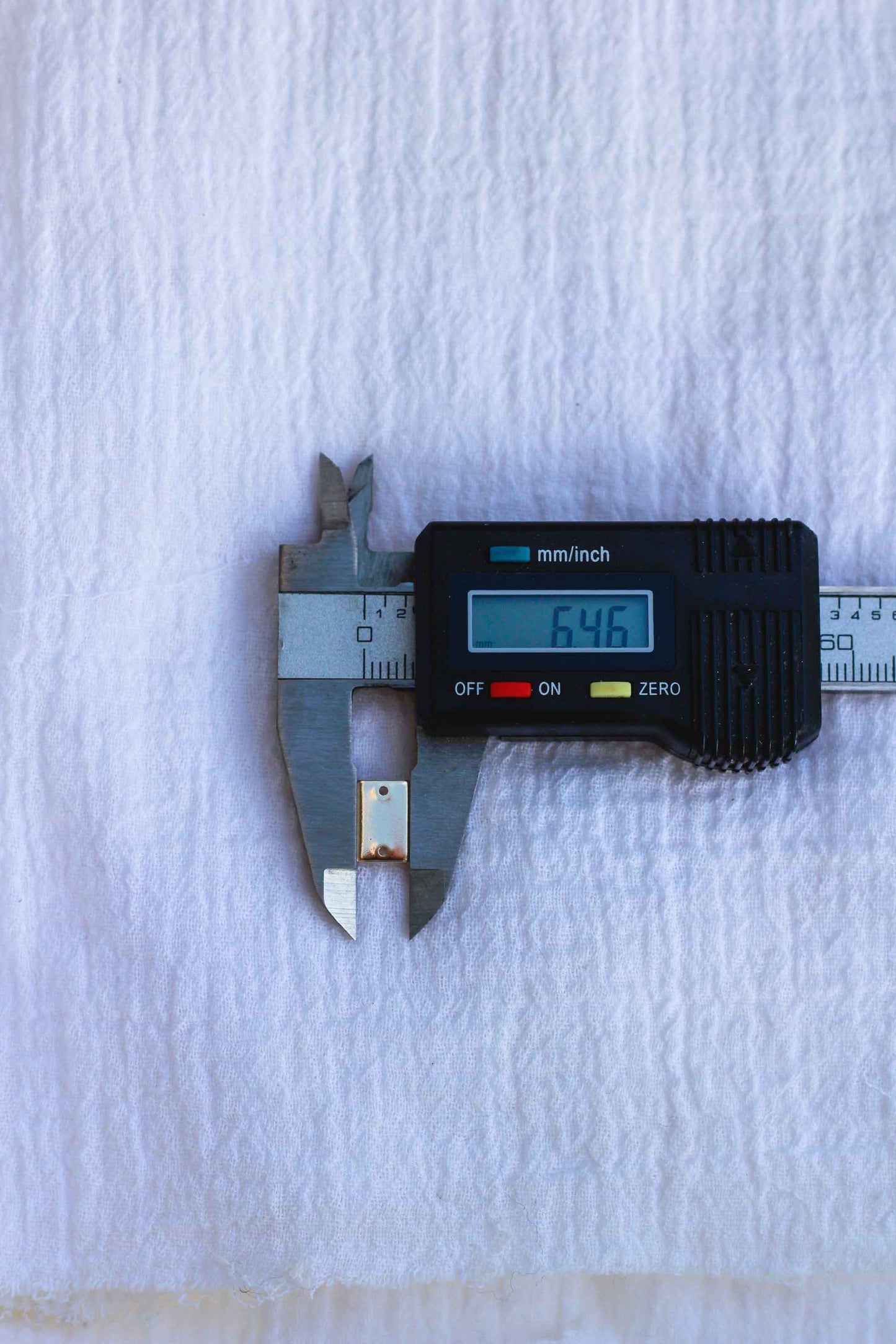 10x6mm Mini Rectangle Blank with Two Holes, B24