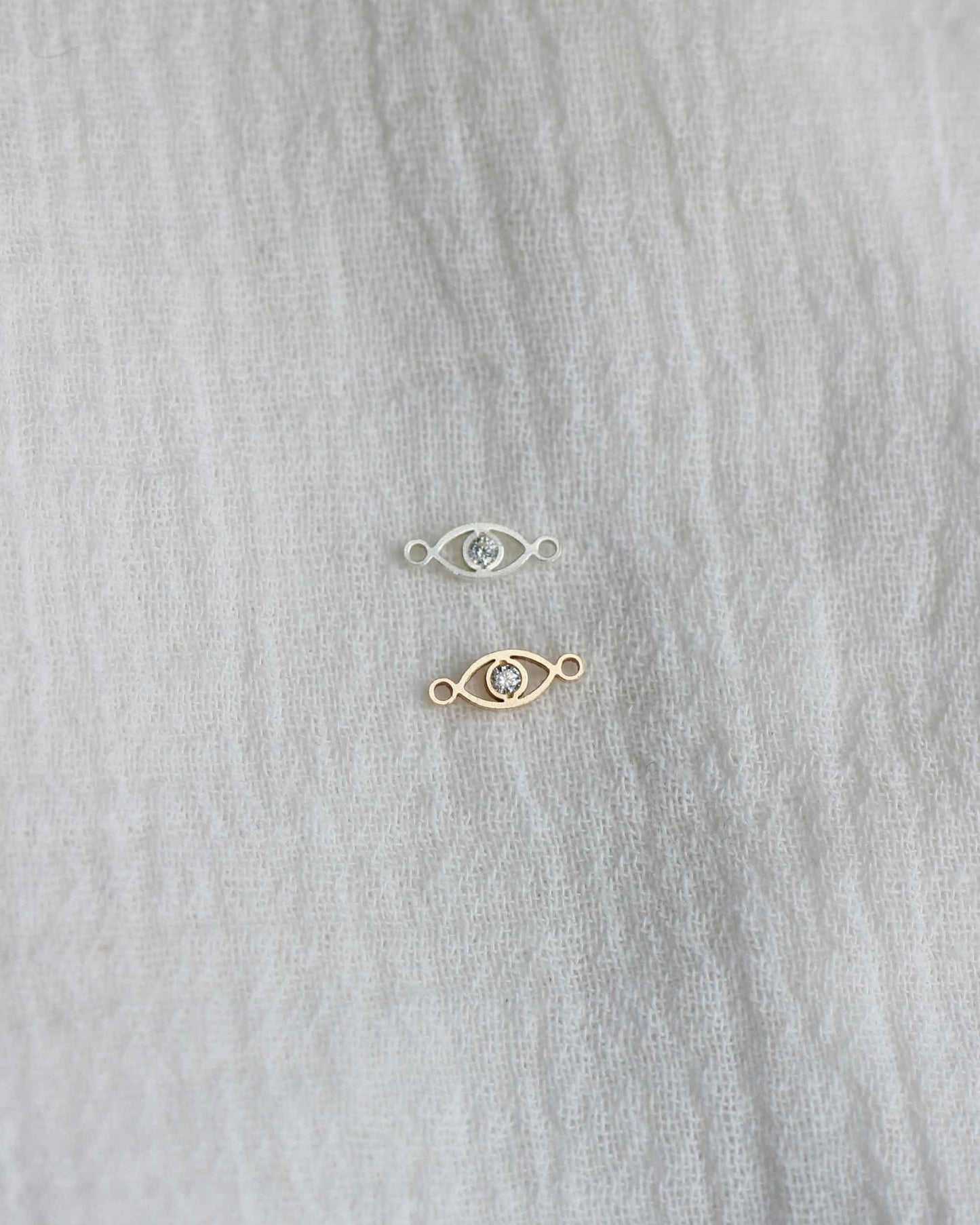 Eye with CZ Connector, CN194