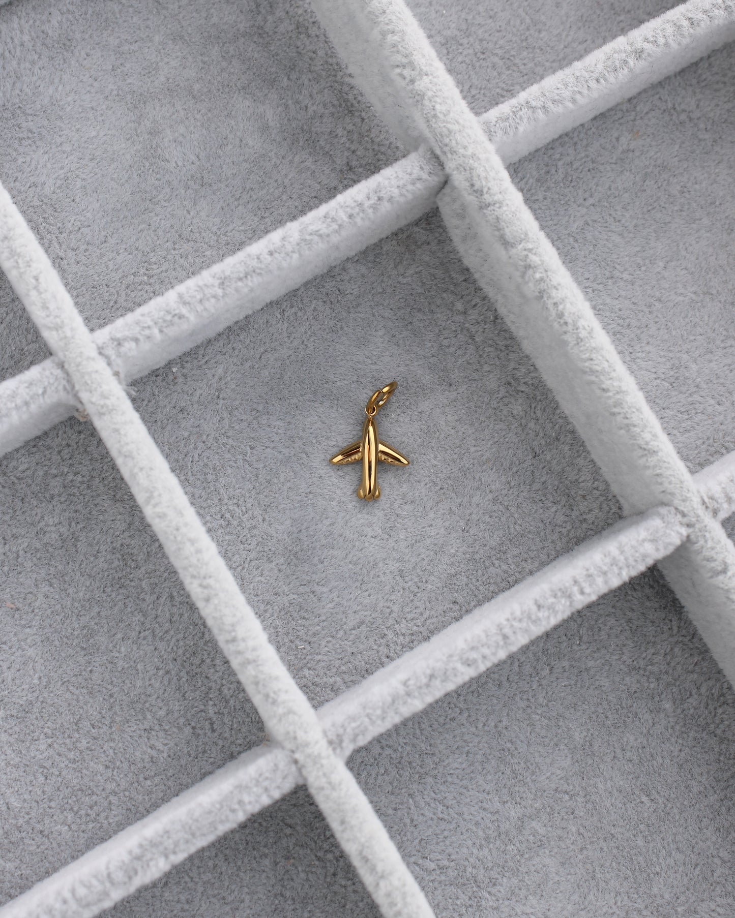 14mm Airplane PVD Charm, CH386