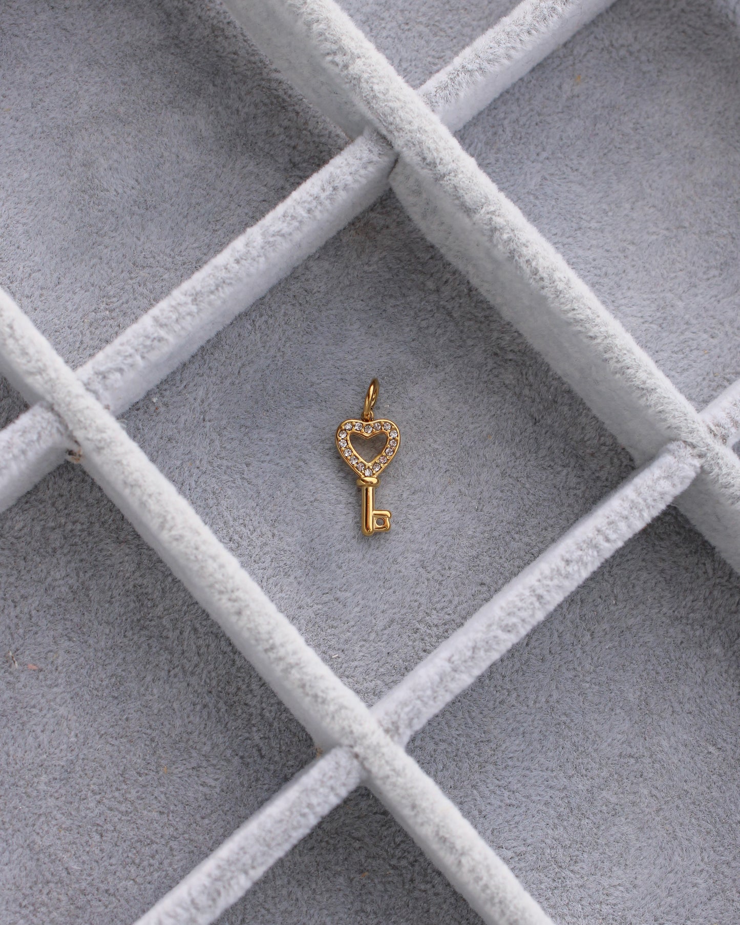 17mm Heart Key w/ CZ PVD Charm, CH388