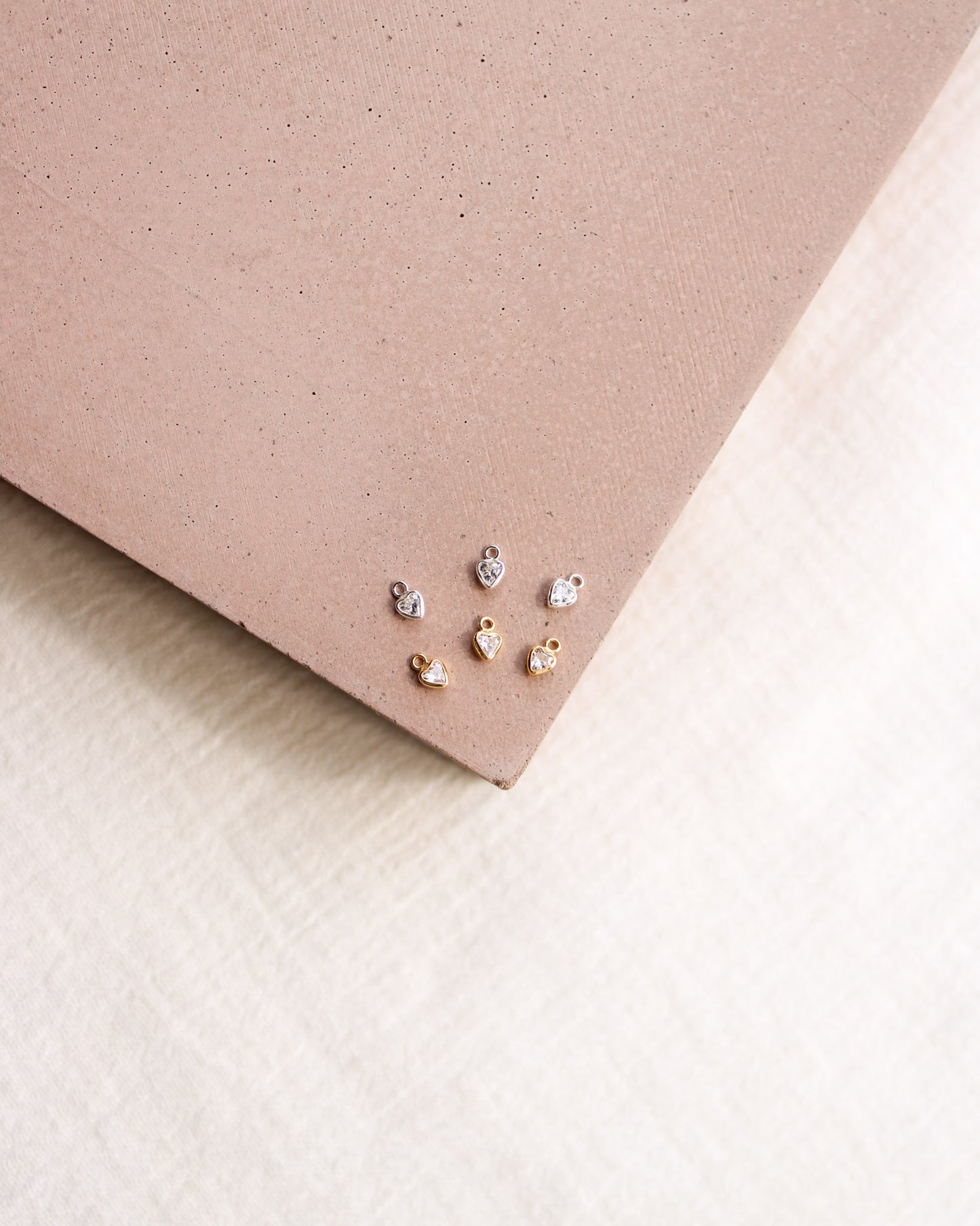 3mm Heart Bezel Charm, CH271