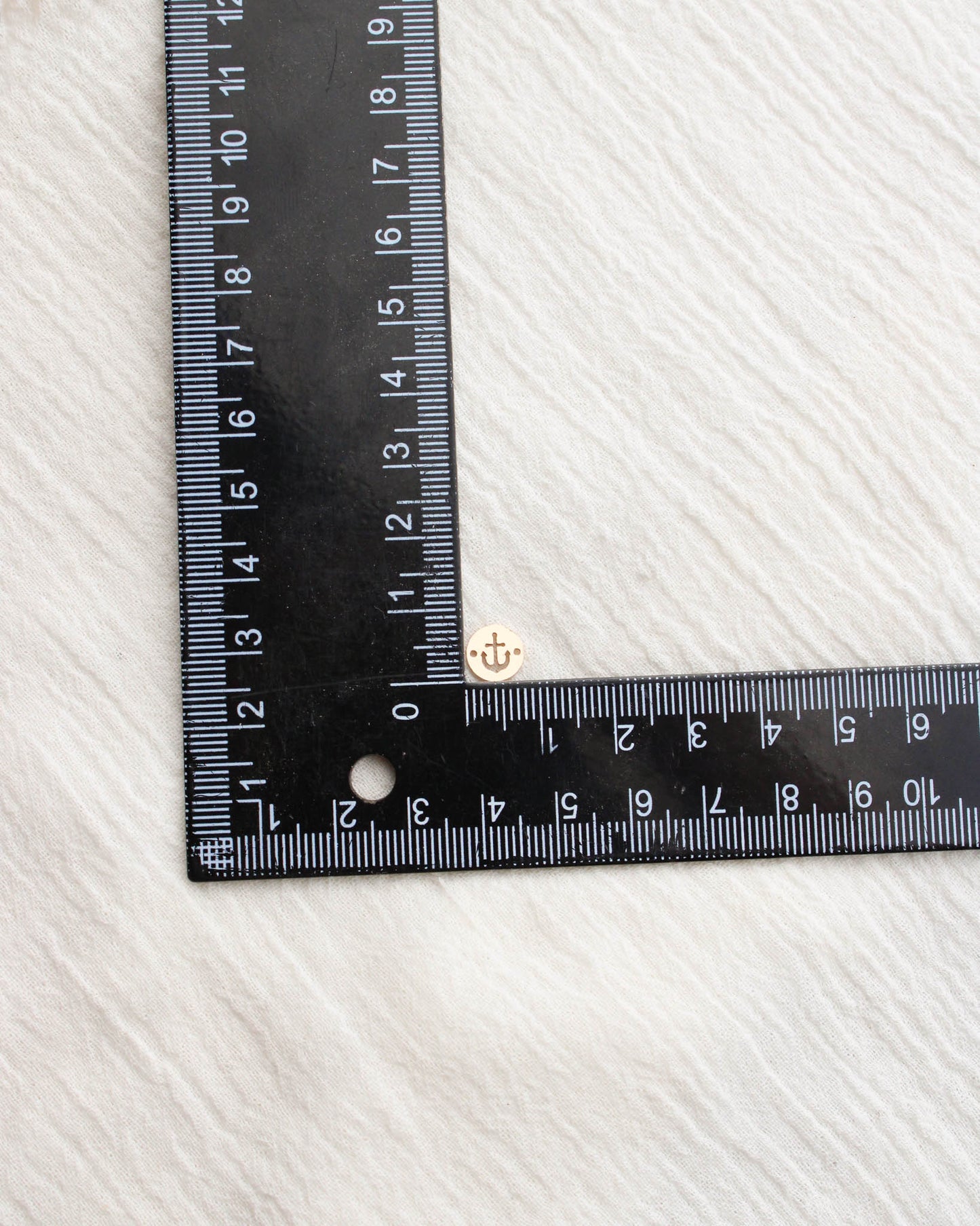 Anchor Round Connector Charm, CN357
