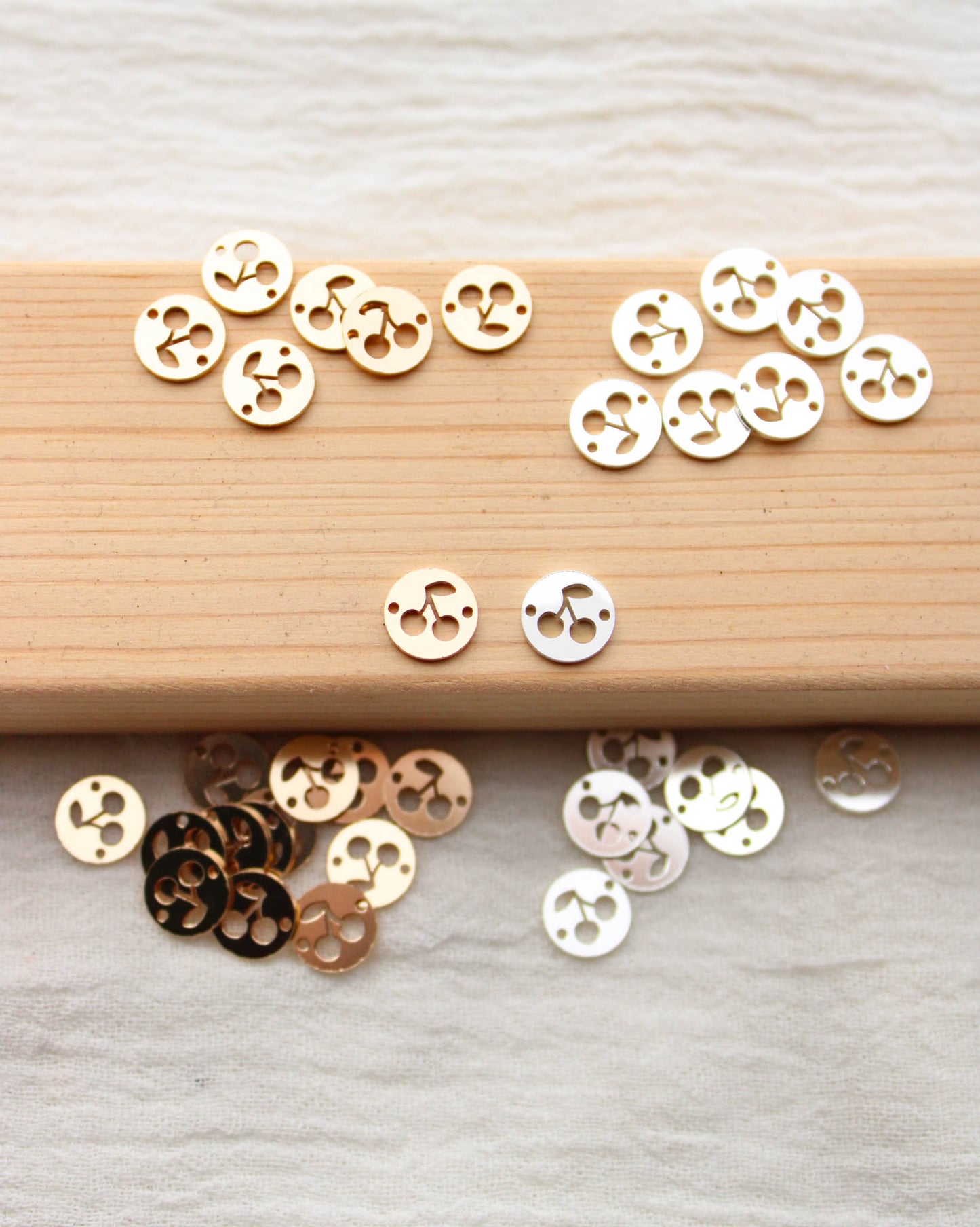 Cherry Round Connector Charm, CN356