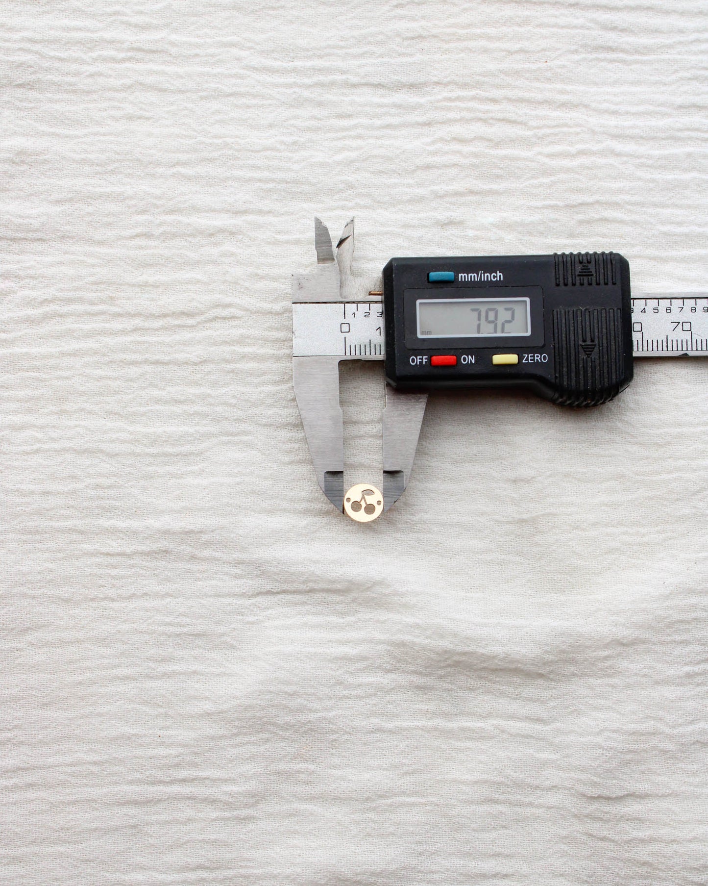 Cherry Round Connector Charm, CN356