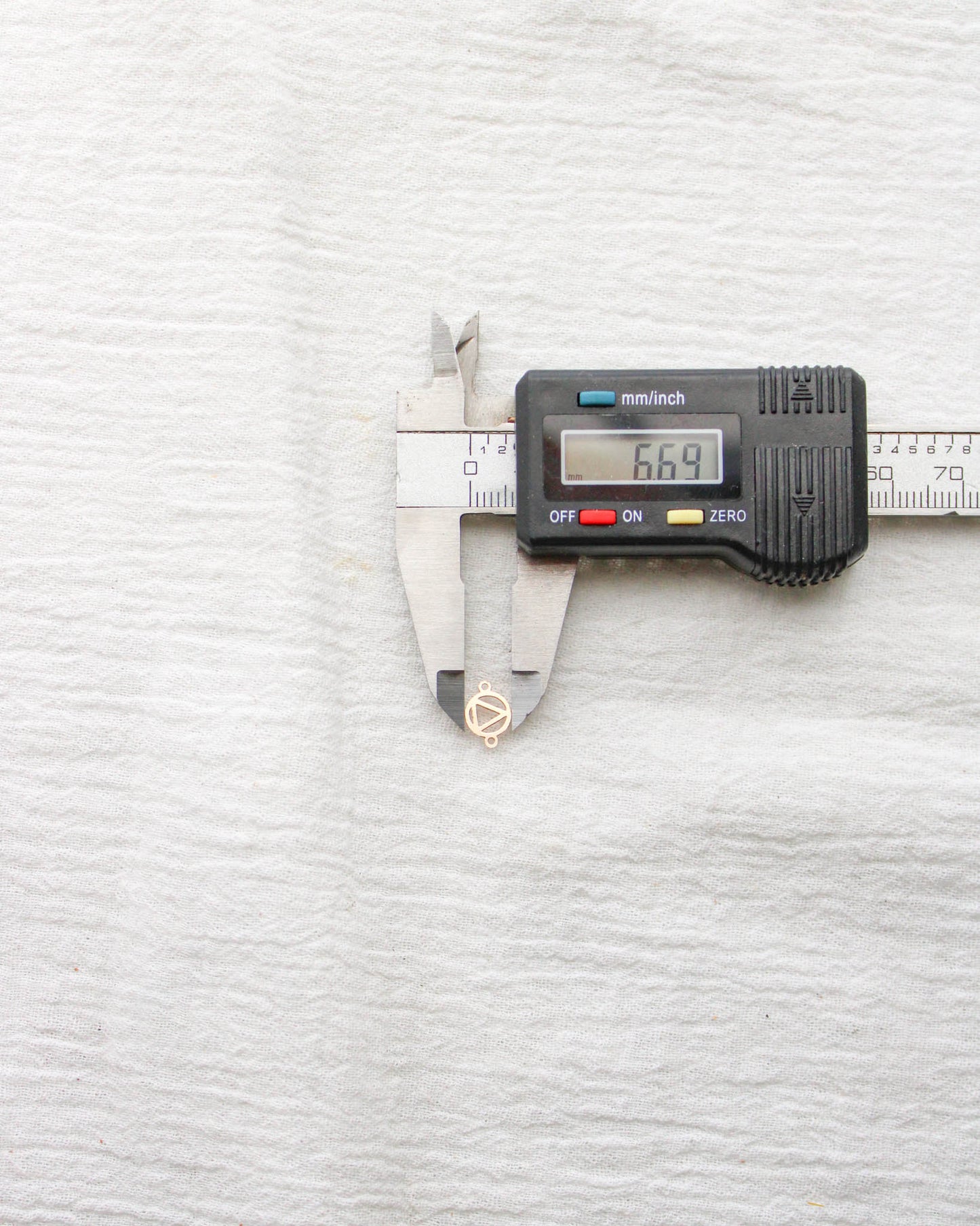 Sobriety Connector Charm, CN359