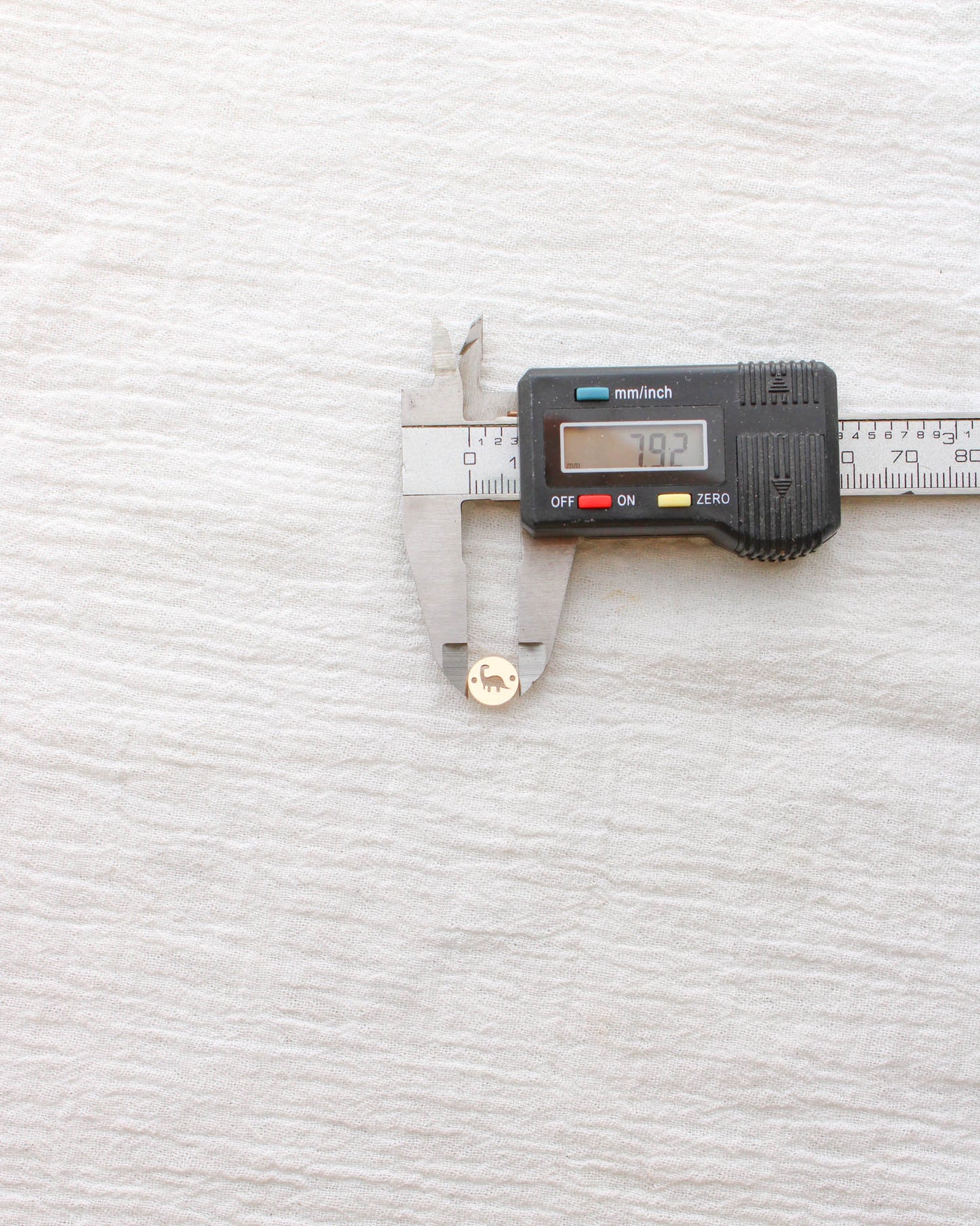 Dinosaur Connector Charm, CN377