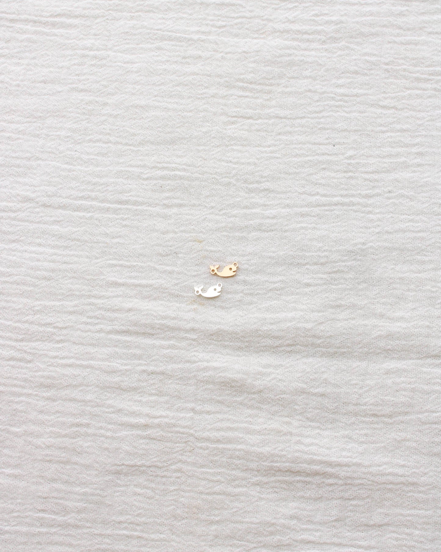 Whale Connector Charm, CN374