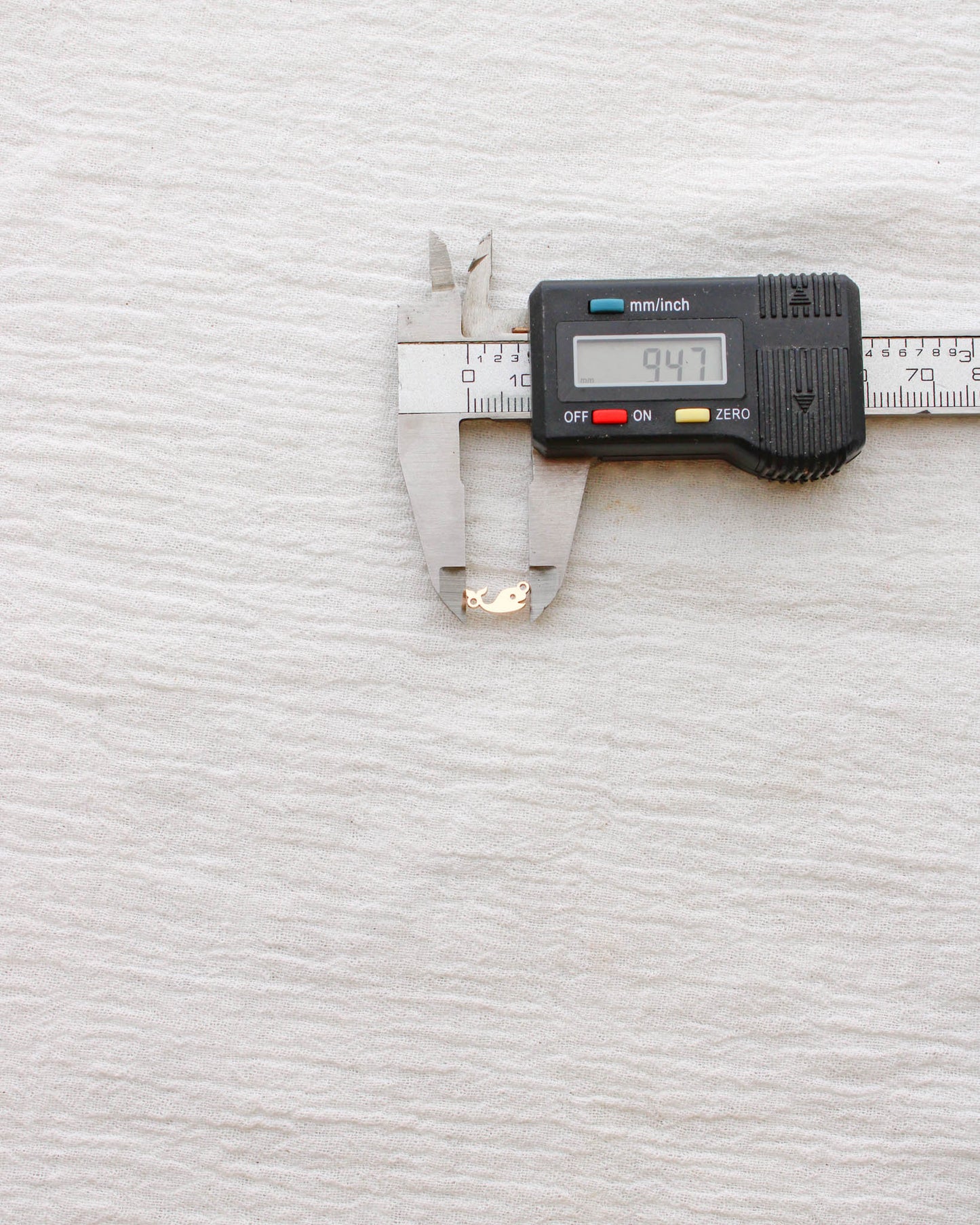 Whale Connector Charm, CN374