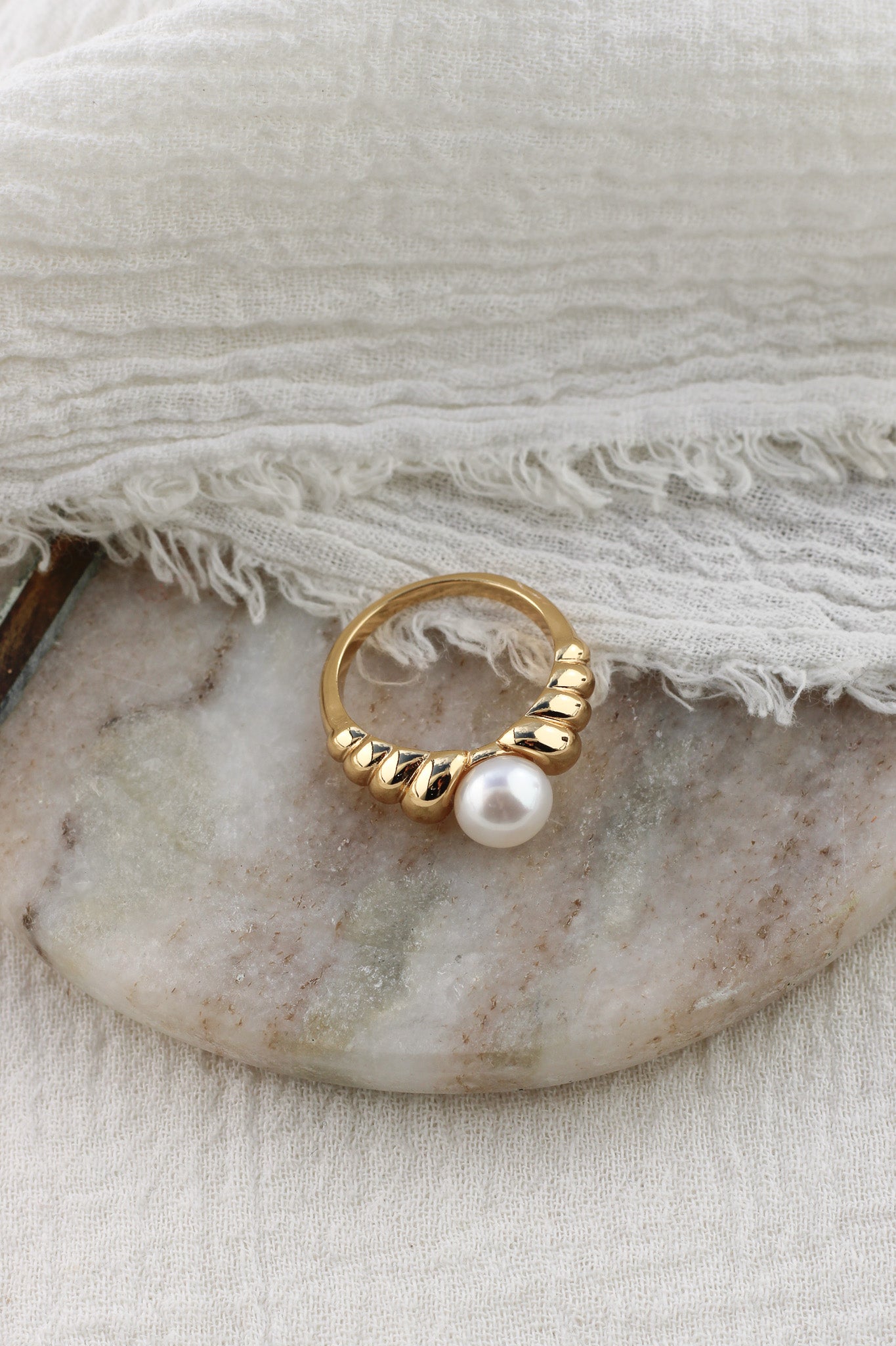 Croissant Dome Band with Pearl Ring, R45