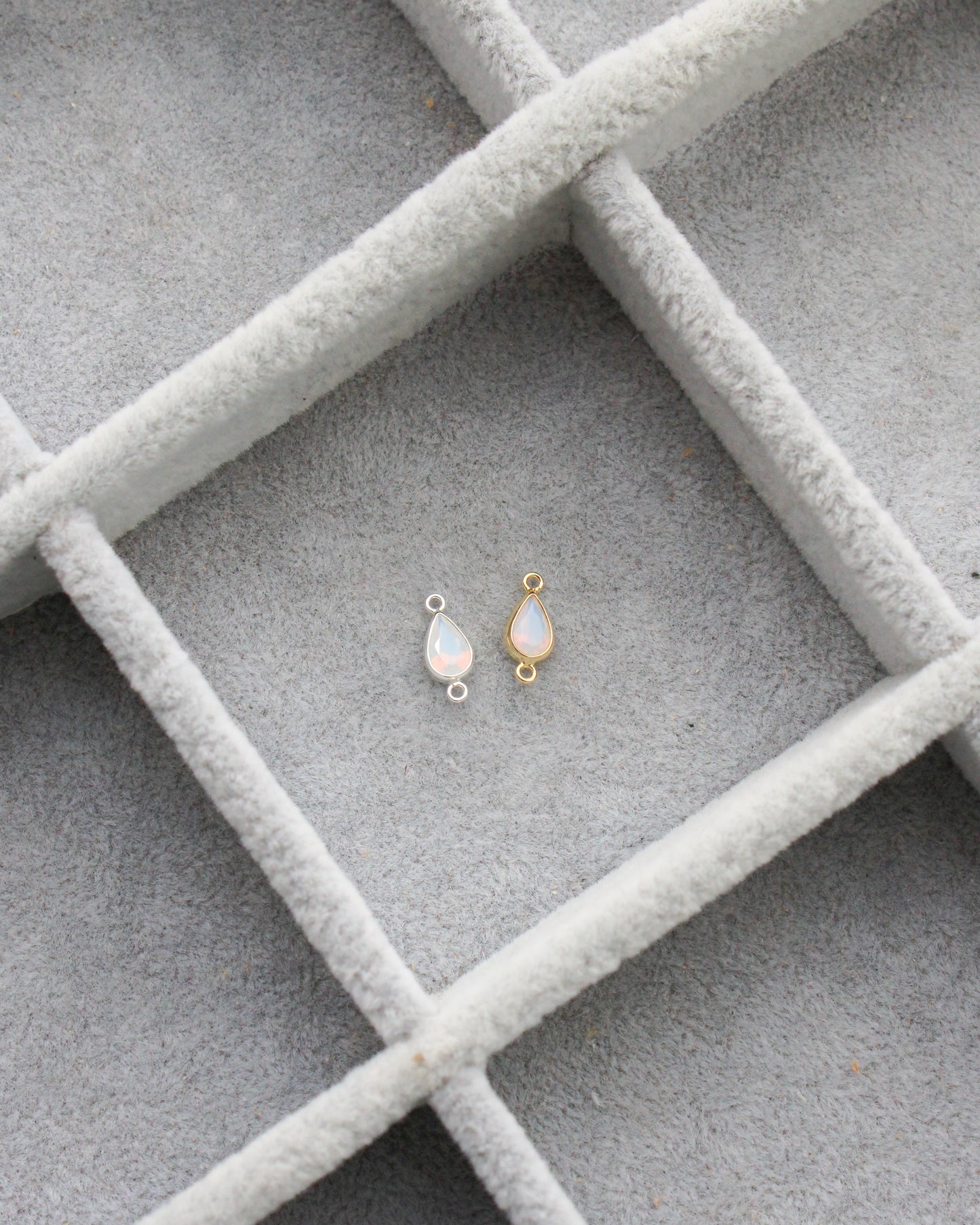 Teardrop White Opal Connector, CN400