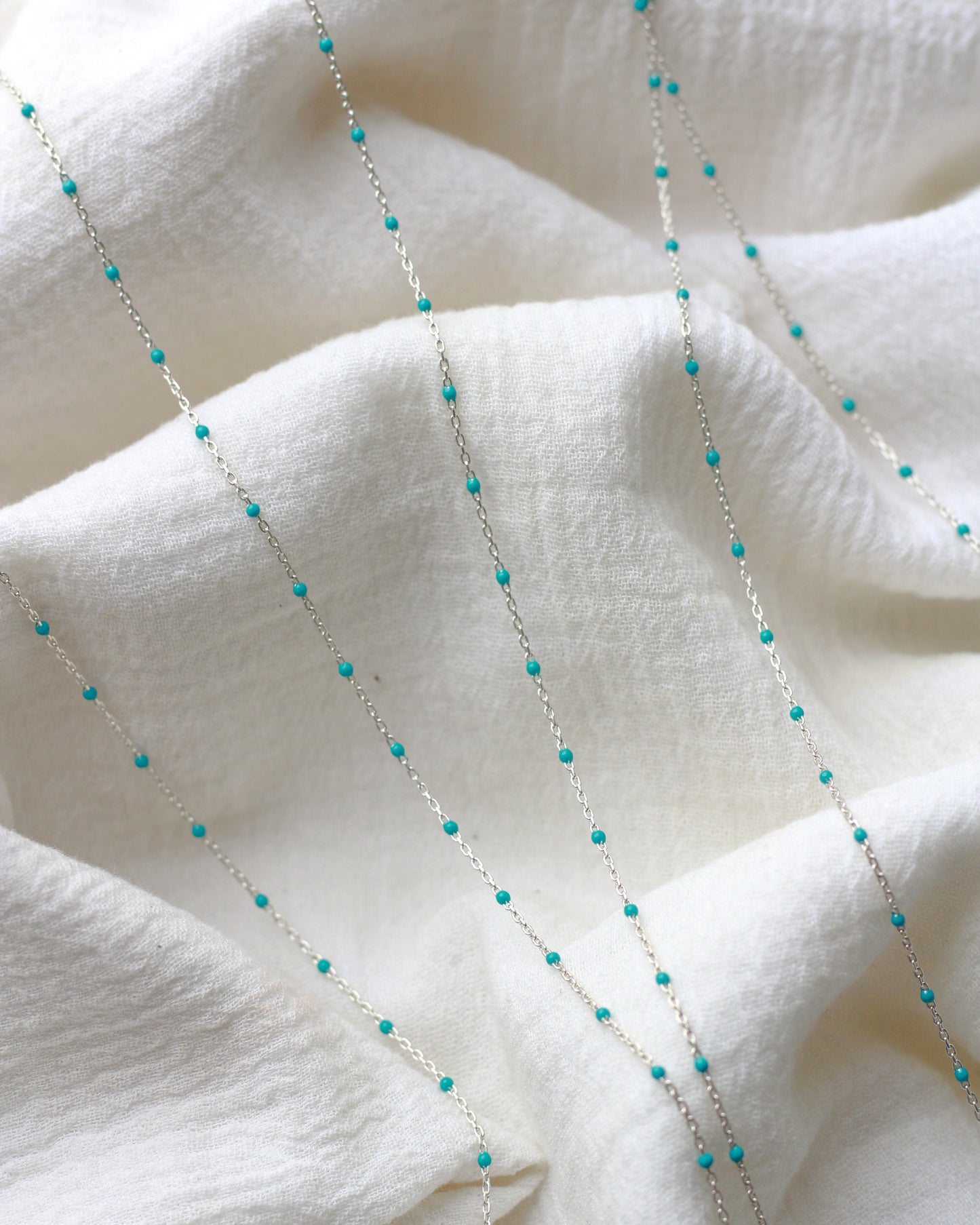 1.1mm Cable Chain with Turqoise Enamel Dot, S107, G107