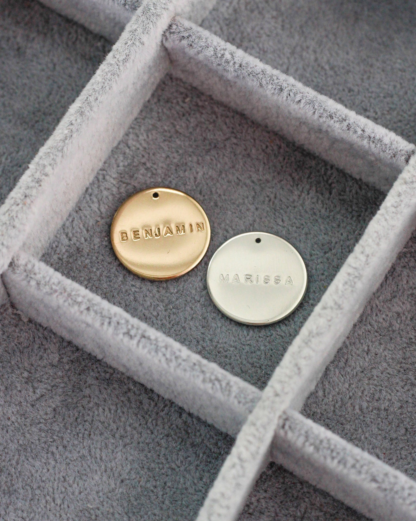 19.1mm Custom Text Circle Charm, CH195