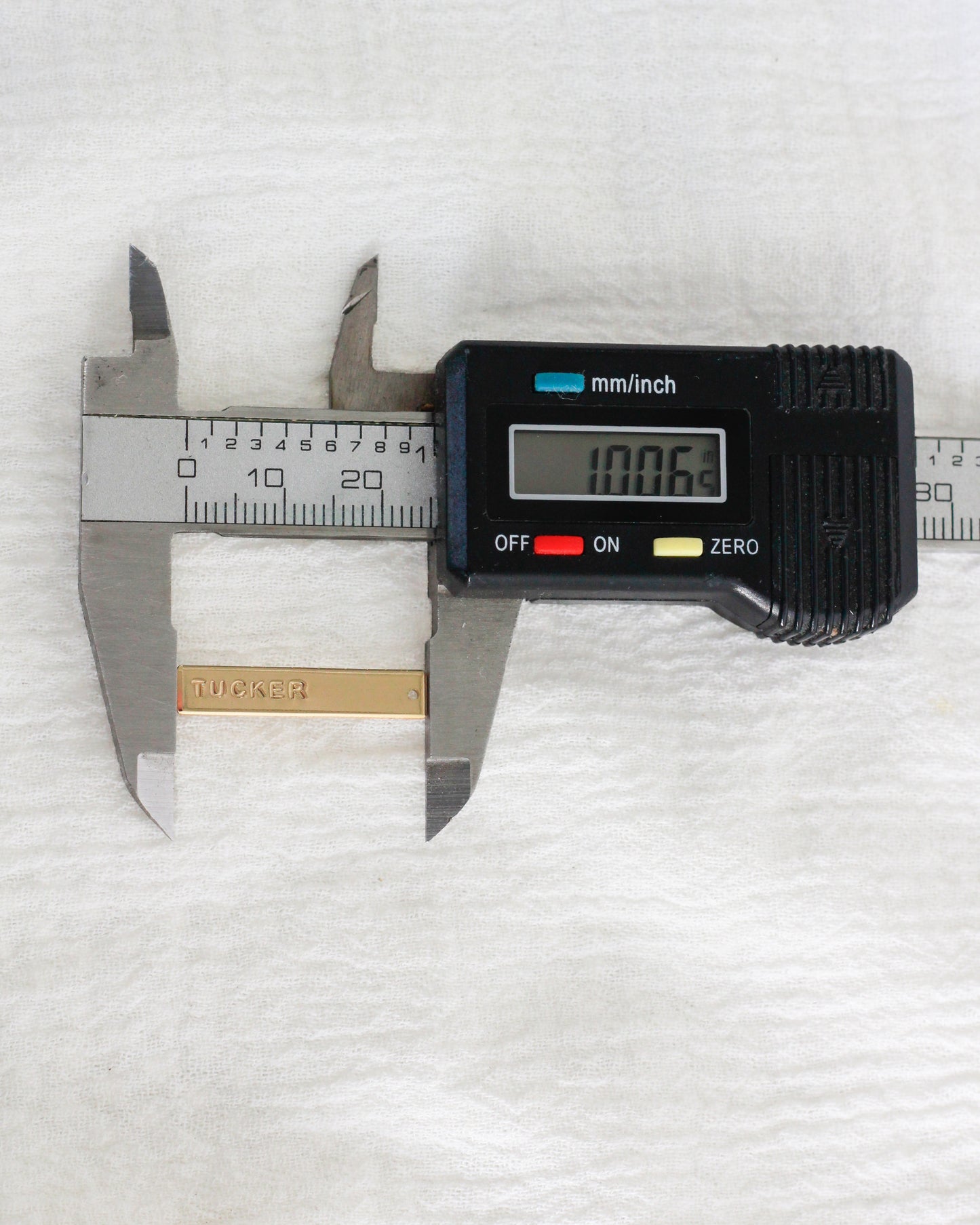 1"x5mm Custom Text Bar Charm, CH203