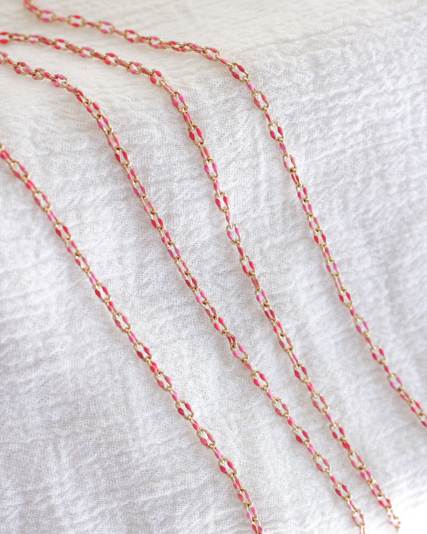 Pink Multi-Colored Enamel Chain, S80 G80