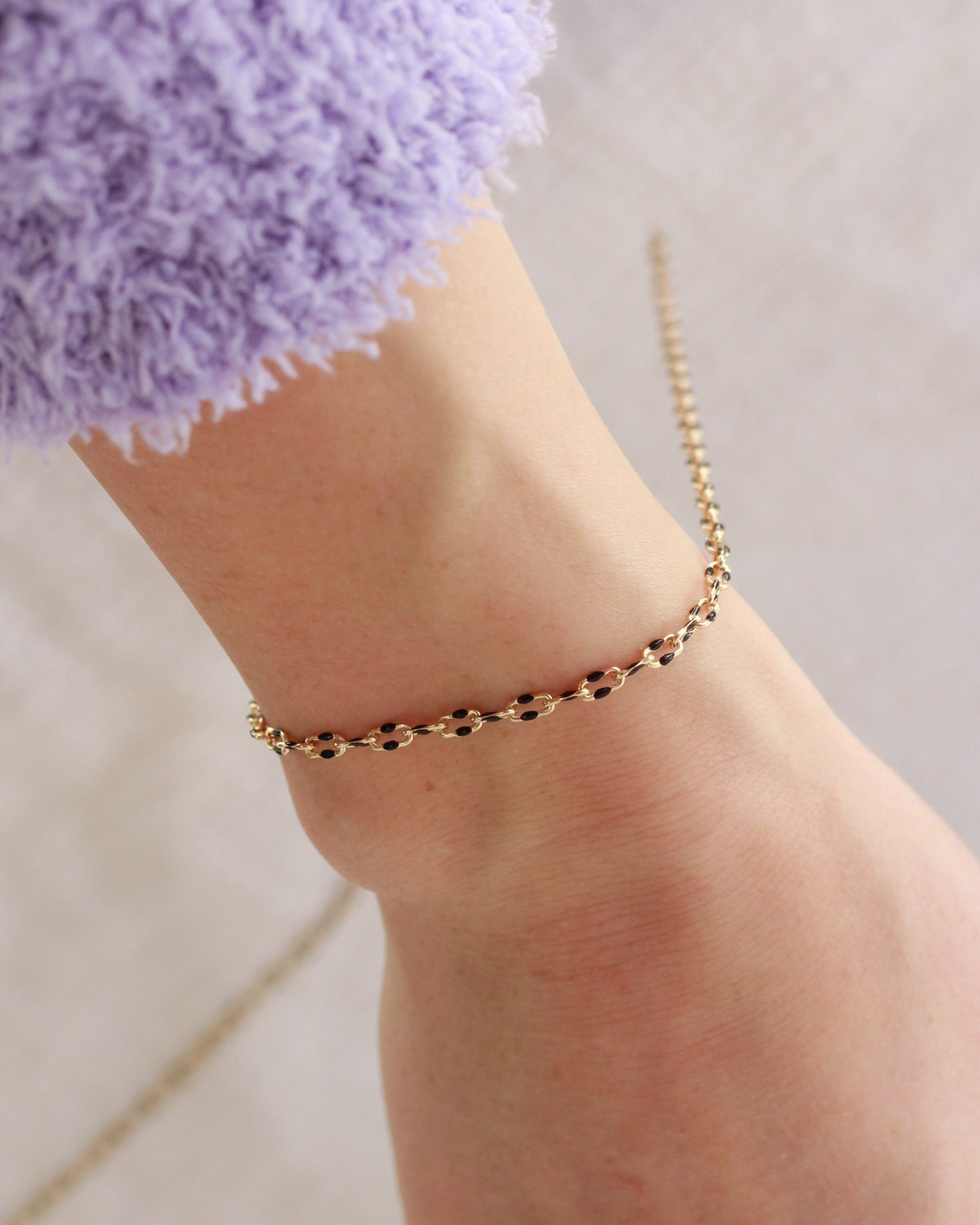 Black Enamel Chain. G81, S81