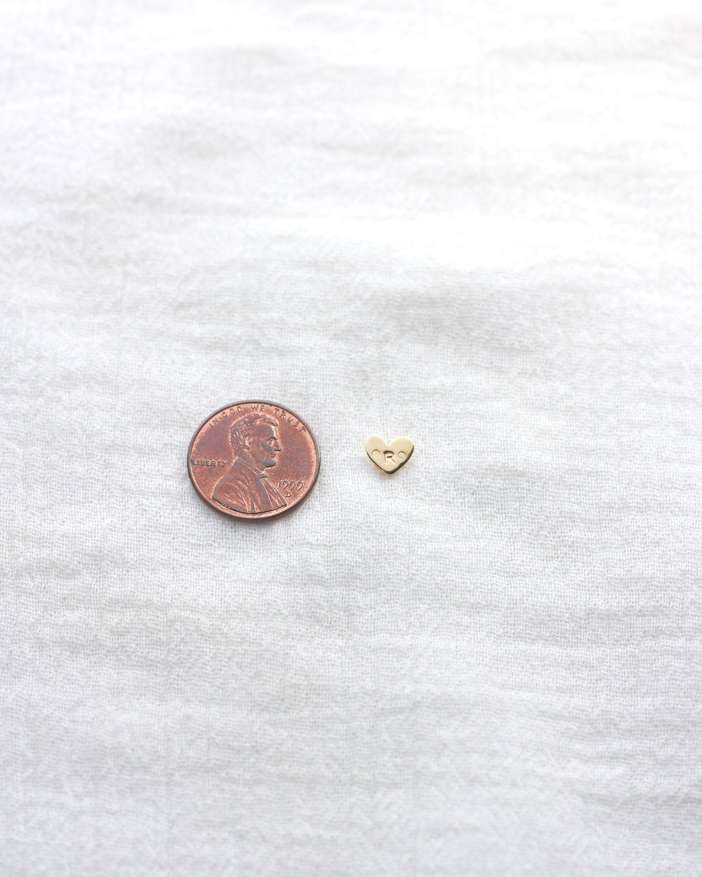 6x7mm A-Z Heart Connector, CN335