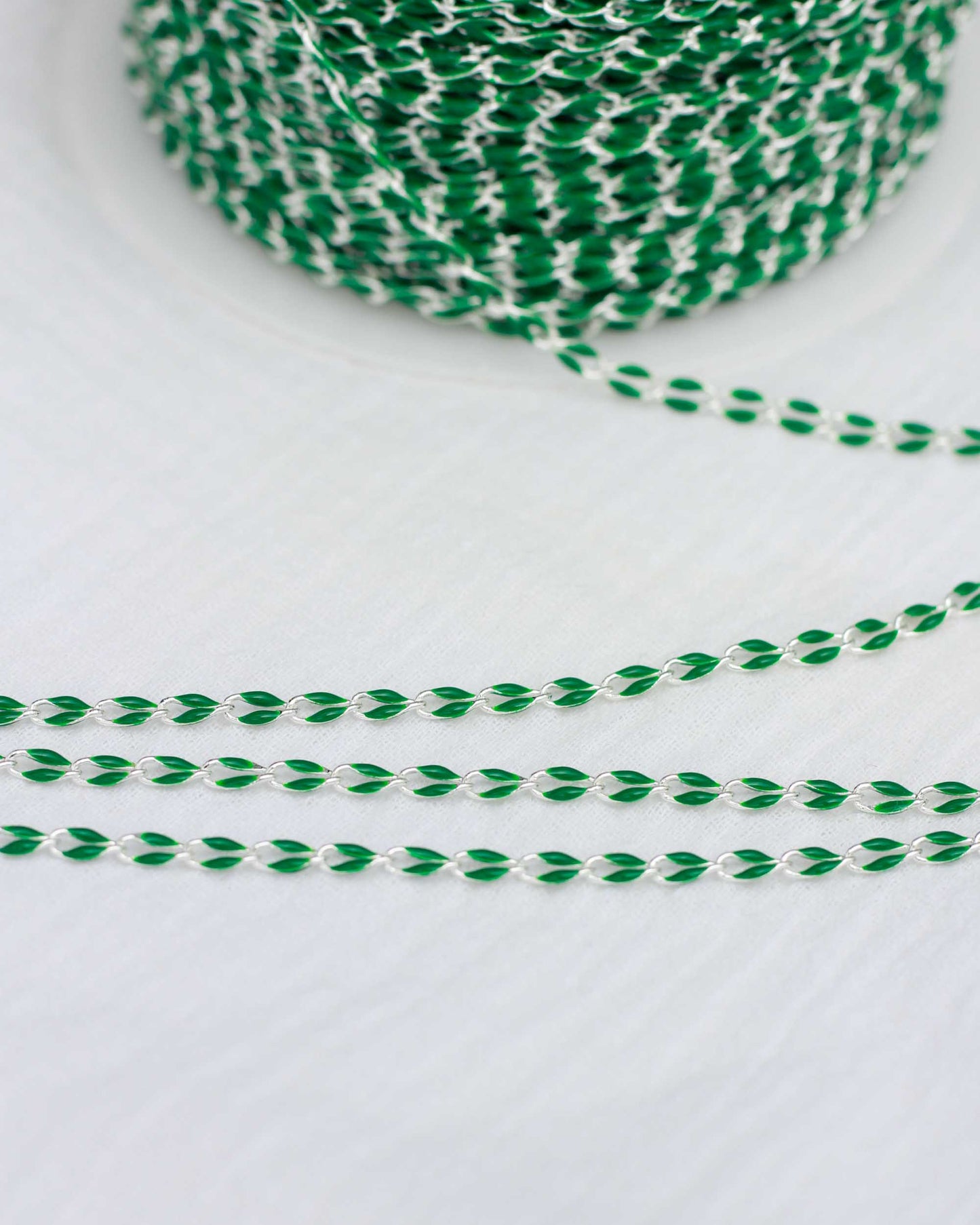 Green Enamel Chain, SP128