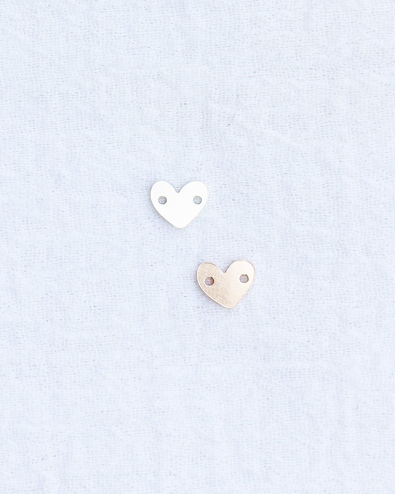 6x7mm Asymmetrical Heart Connector, CN235