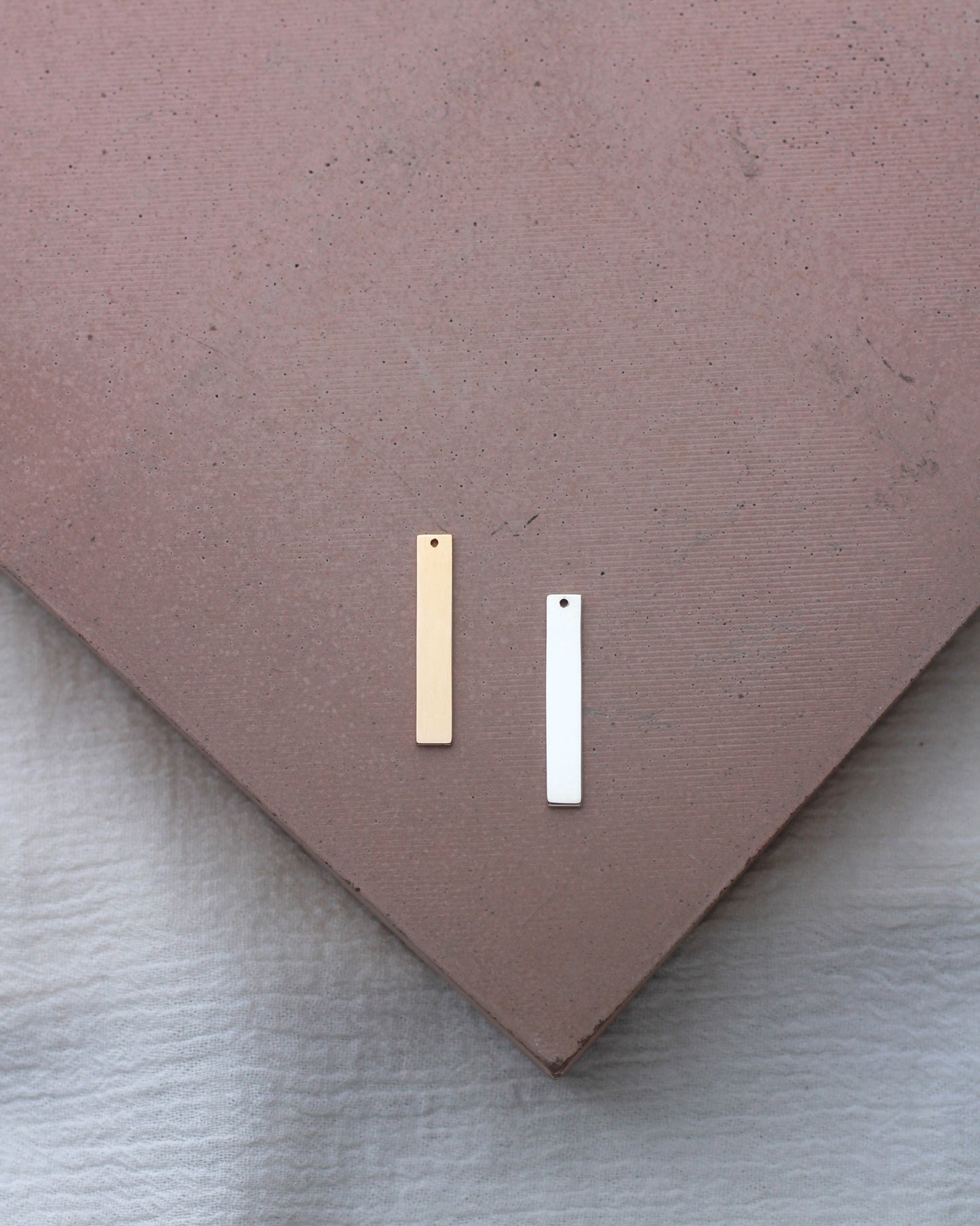 1.20" Blank Rectangle Charm, B90