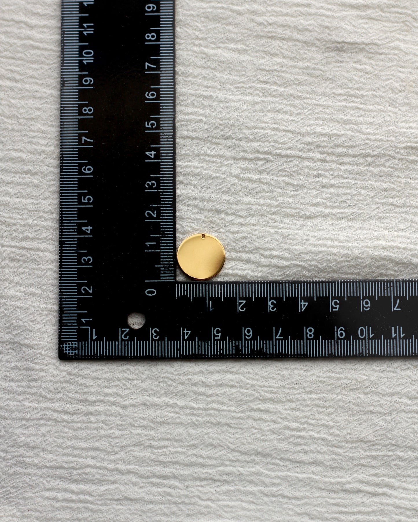 15.9mm Blank Disc Charm, B72