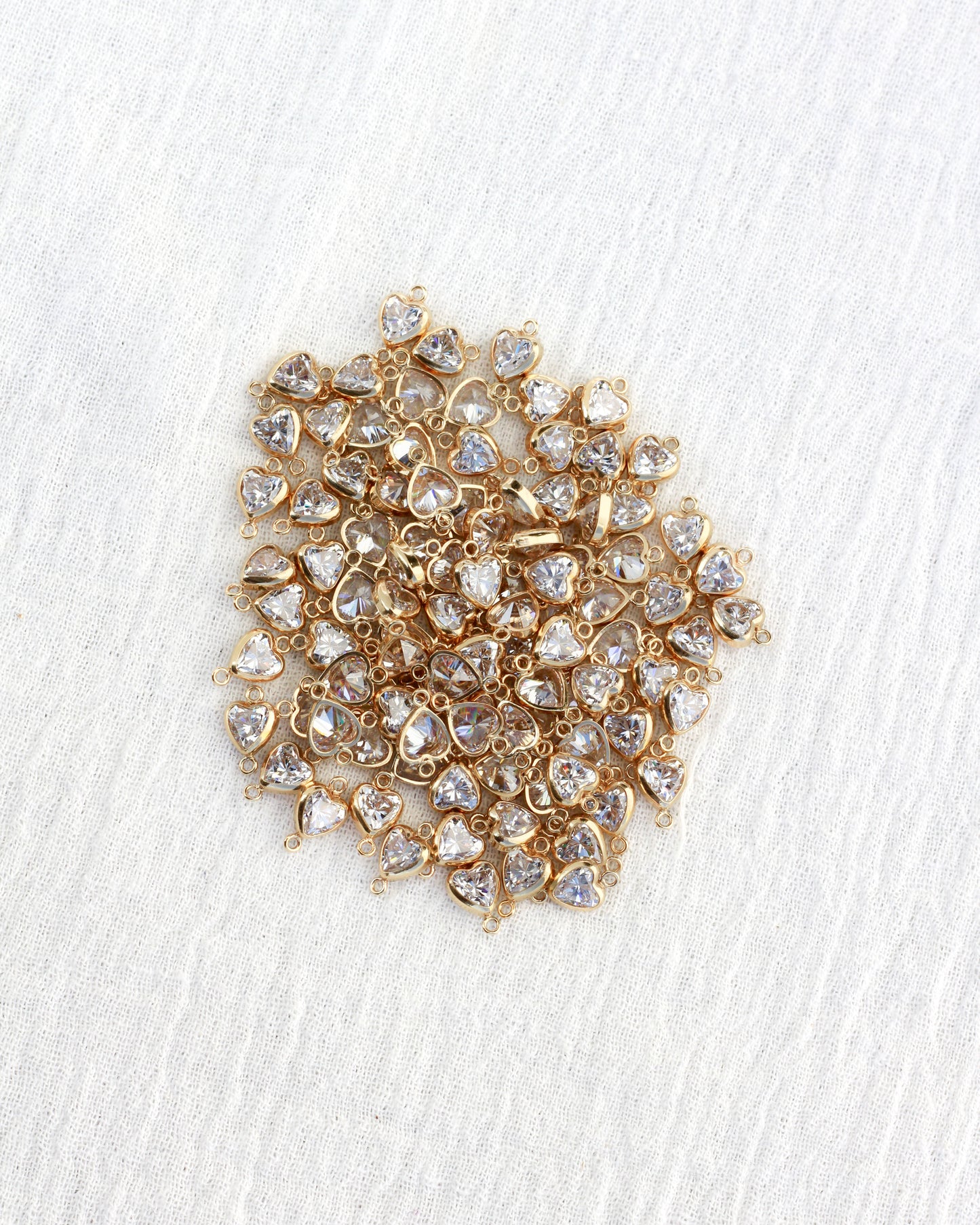 5mm CZ Heart Bezel Connector, CN331