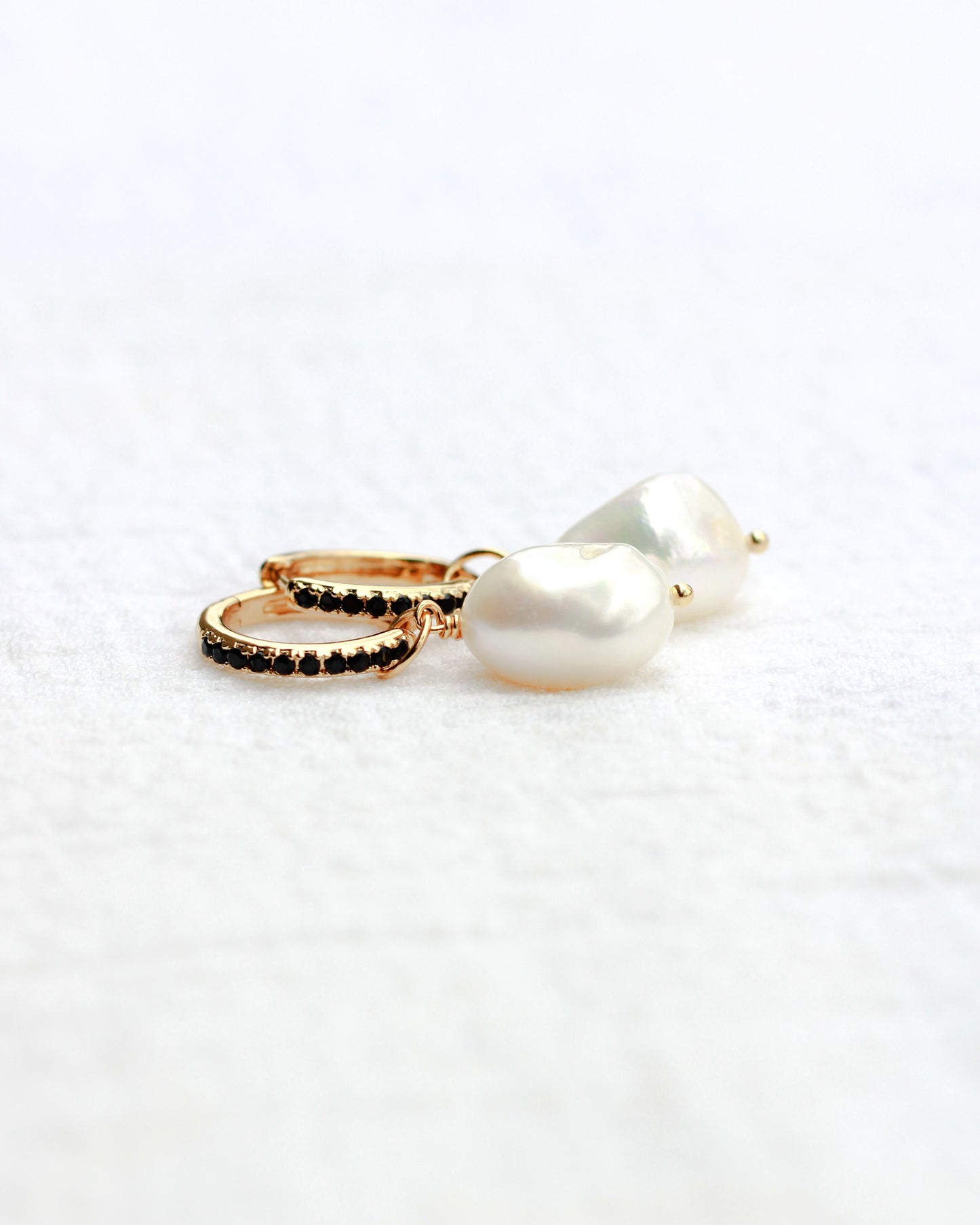 Pearl Gold Hoop Dangle Earrings, E1