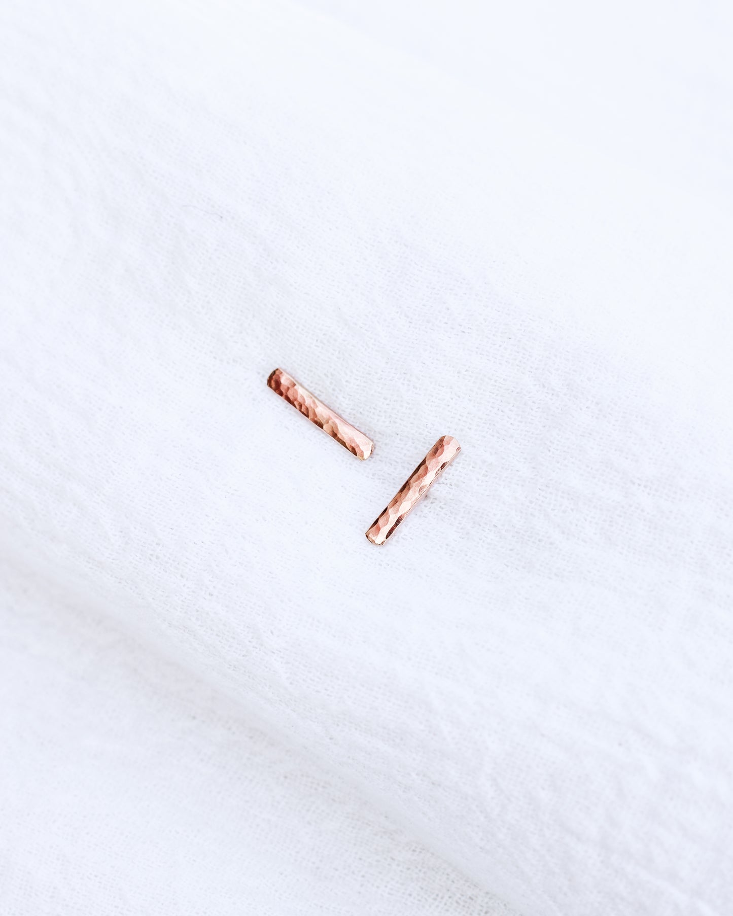 10mm Rose Gold Hammered Bar Stud Earrings, E51