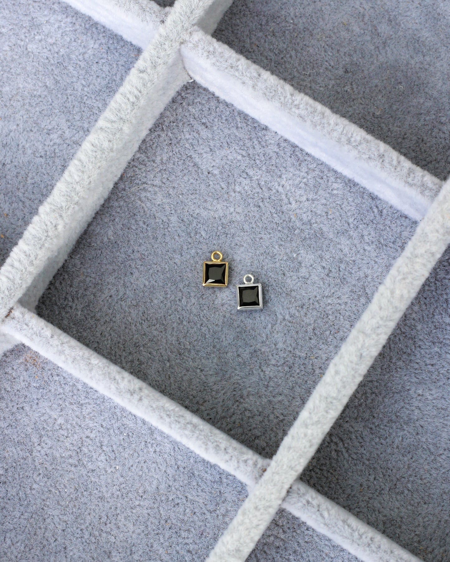 4mm Black Onyx Square Charm, CH260