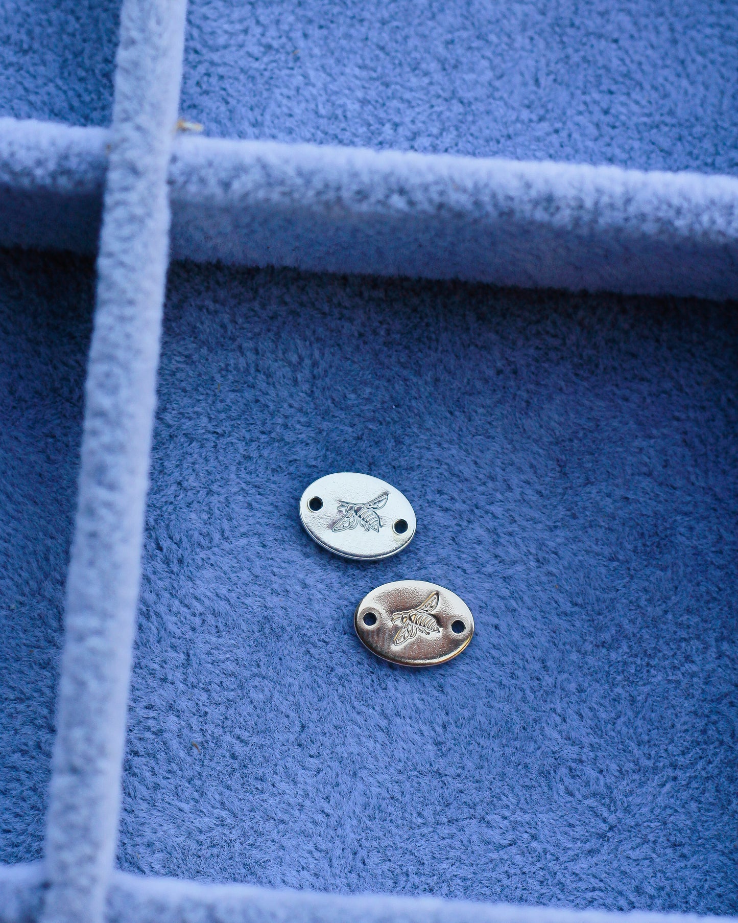 Bee Connector, CN01