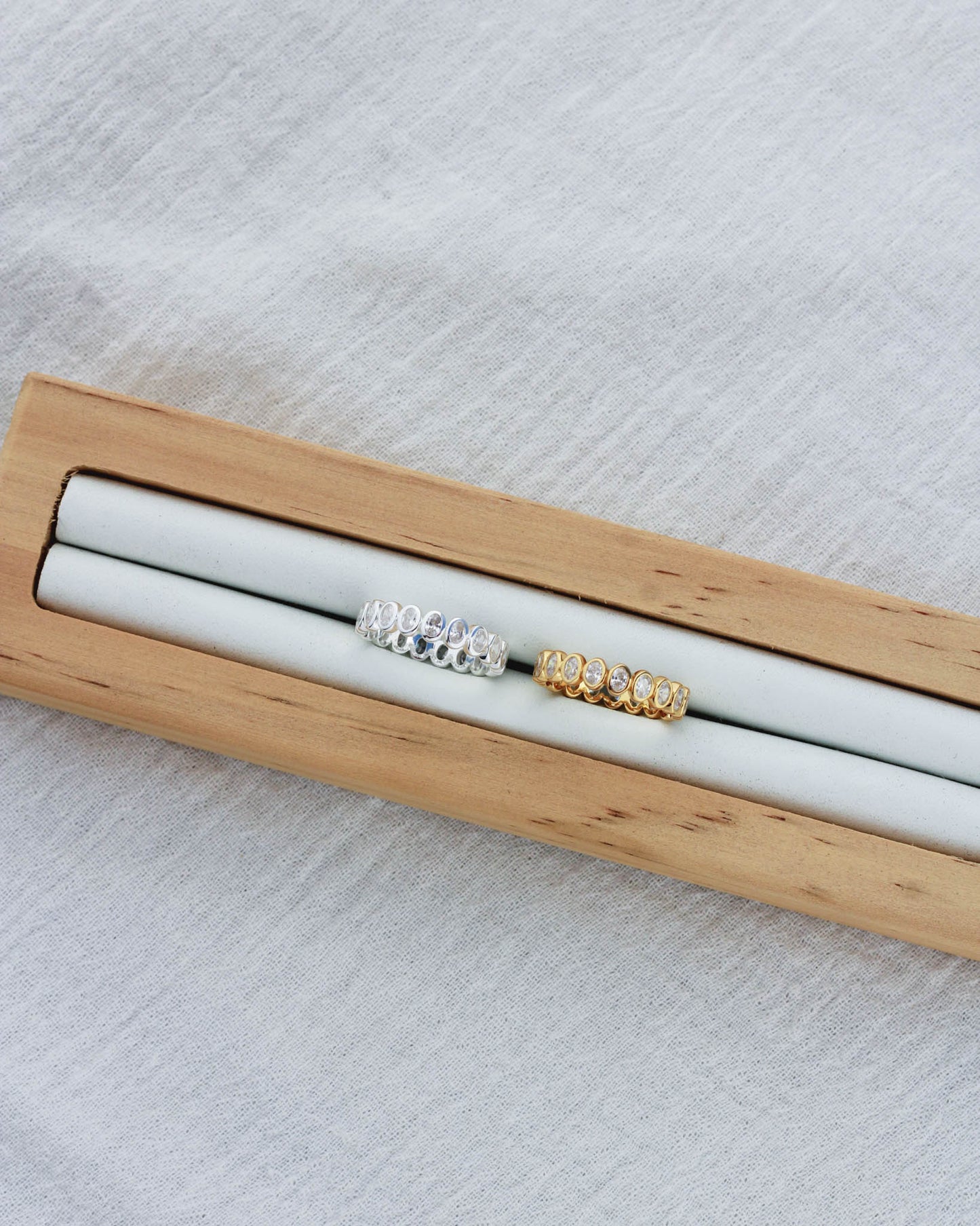 Oval Bar Full Stacking Ring, R52