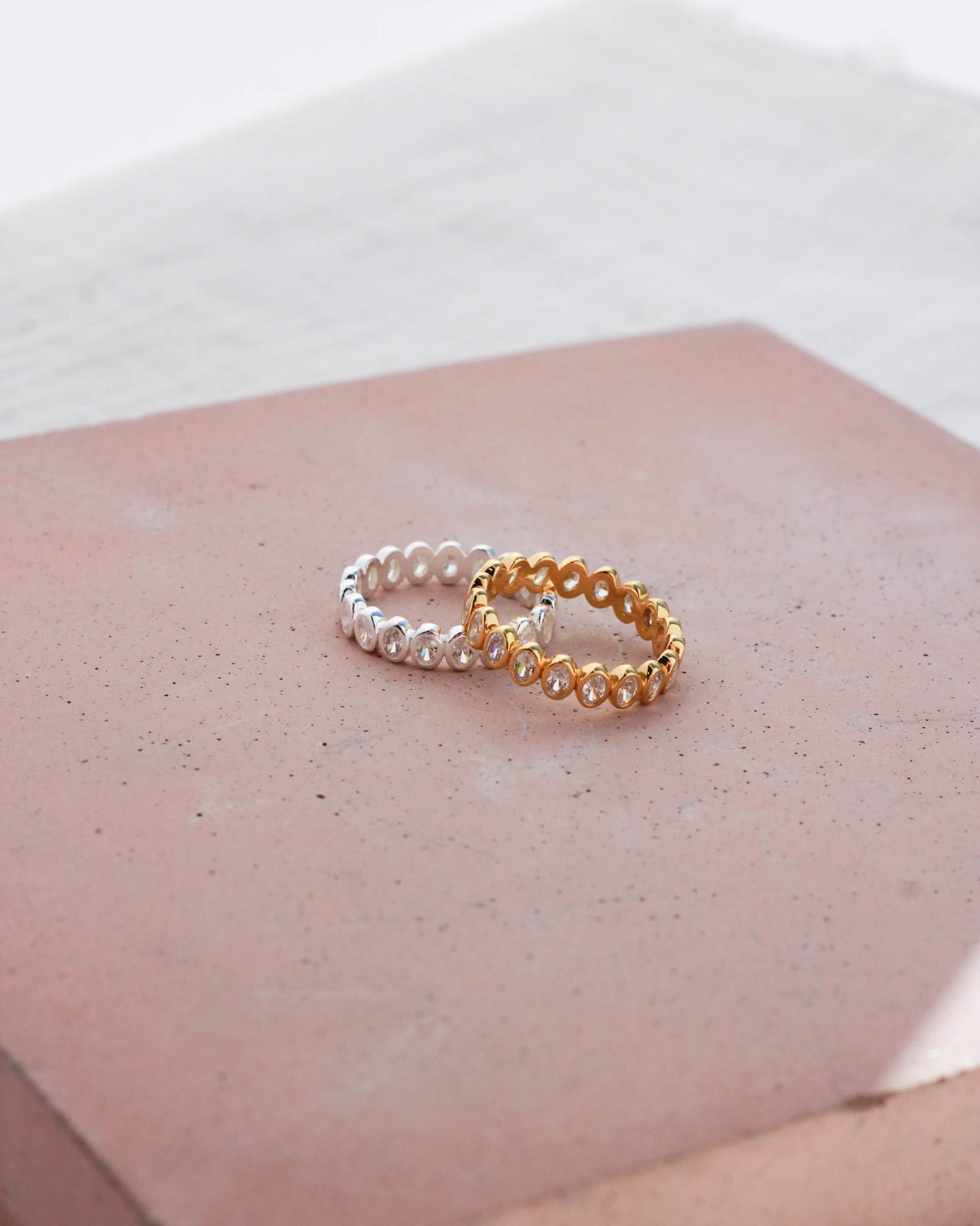 Oval Bar Full Stacking Ring, R52