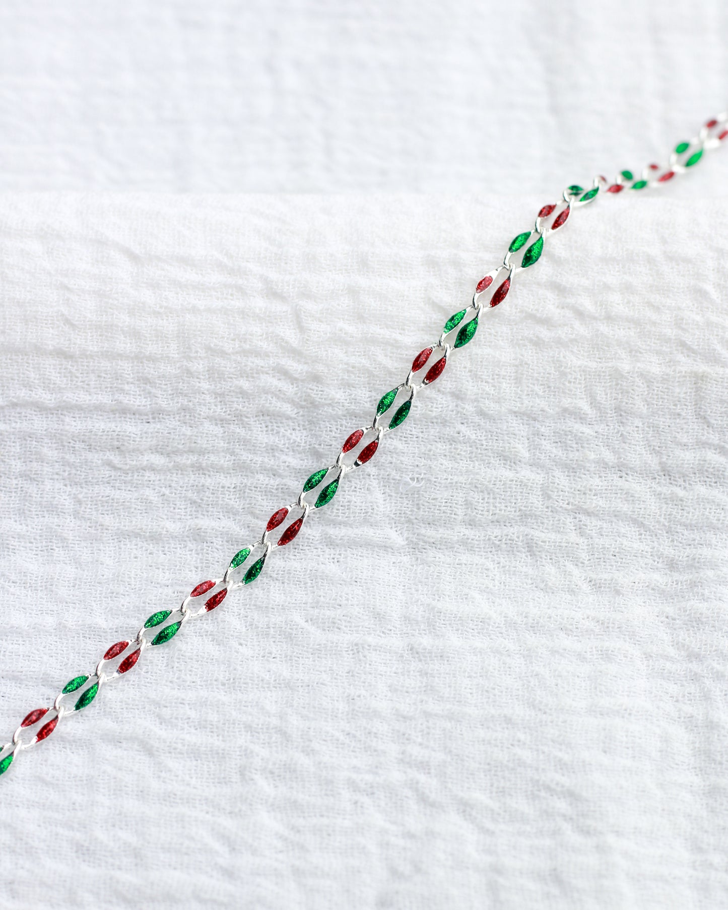 Red Glitter and Green Glitter Enamel Chain, SP136