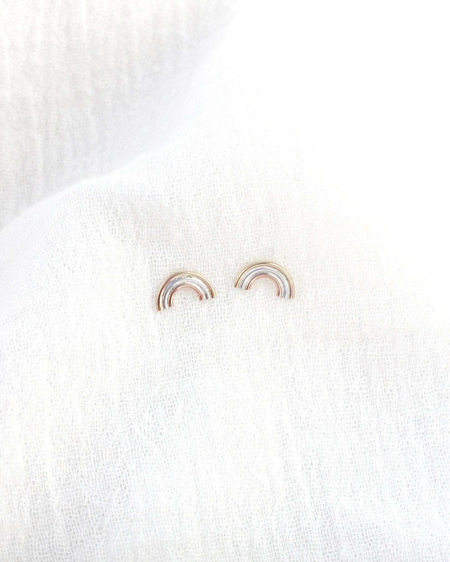 Rainbow Stud Earrings, E20