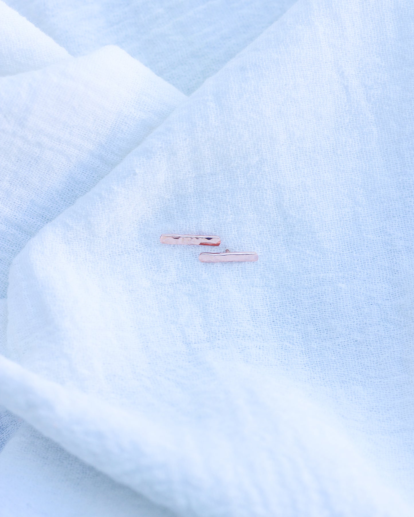 10mm Rose Gold Hammered Bar Stud Earrings, E51